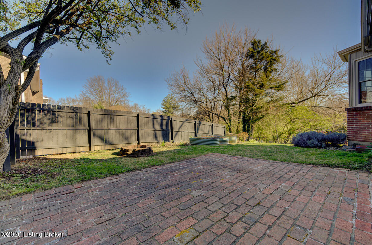 8605 Longborough Way