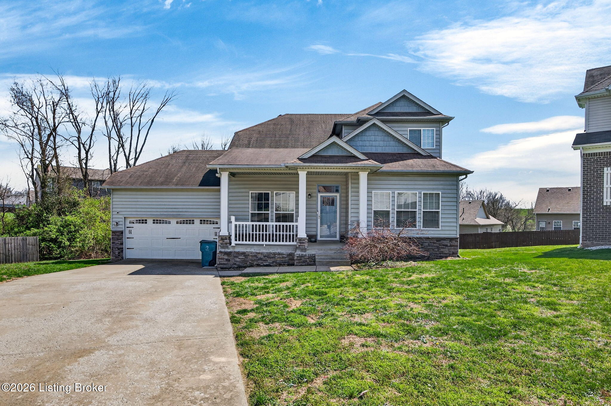 137 Spring Leaf Ct