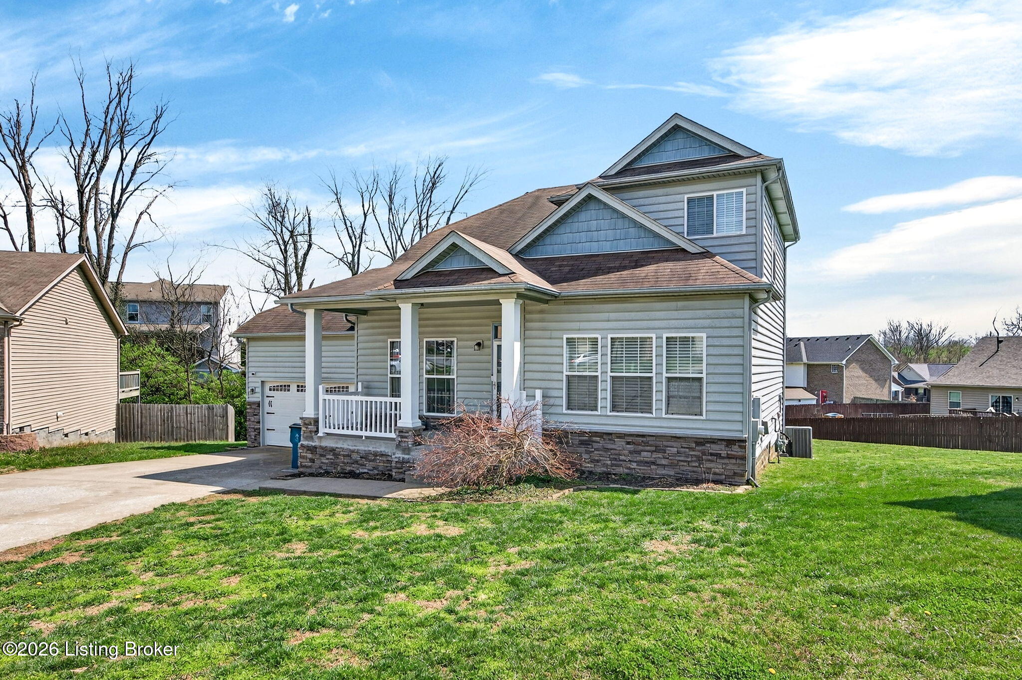 137 Spring Leaf Ct