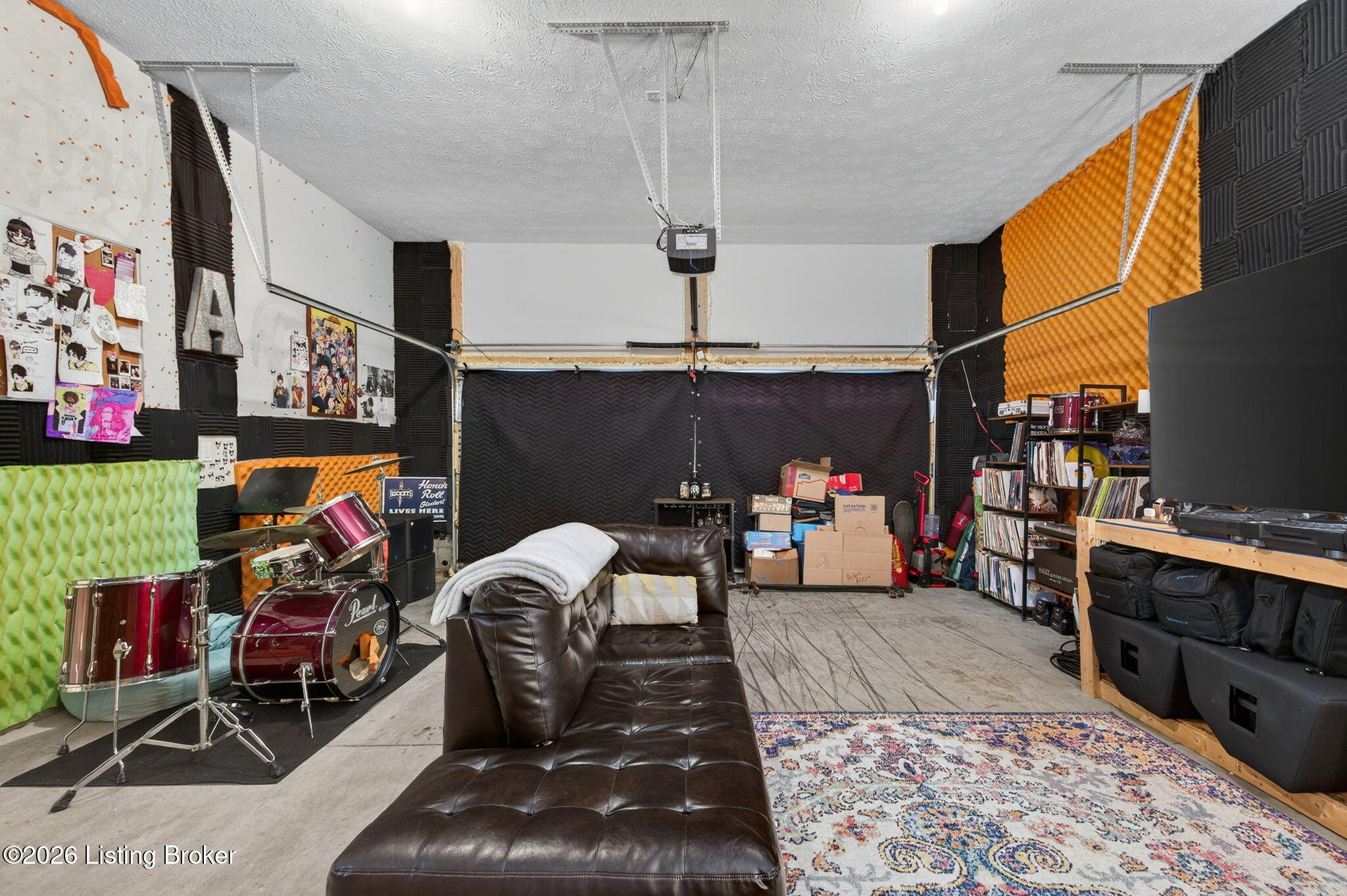 137 Spring Leaf Ct