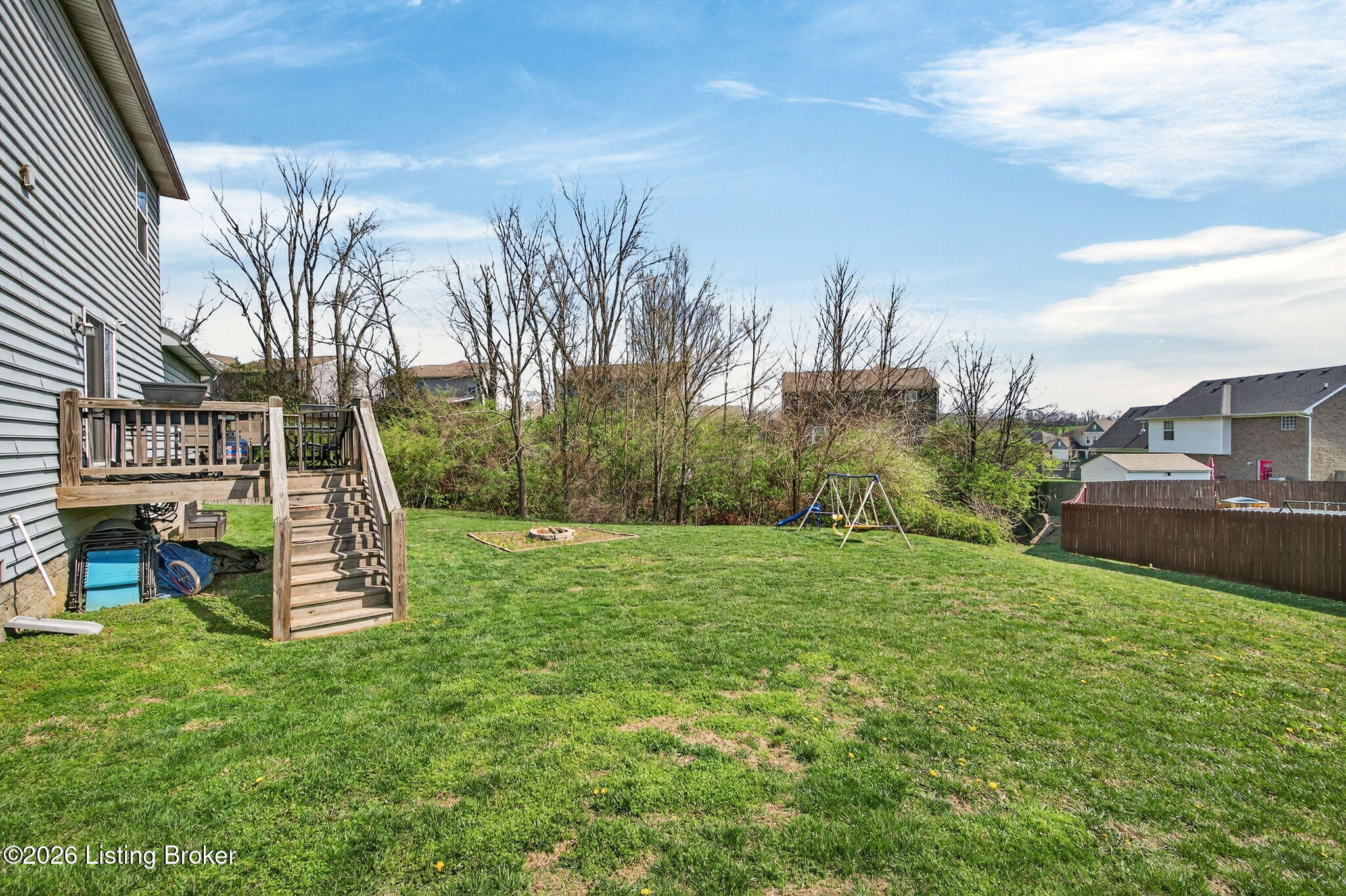 137 Spring Leaf Ct