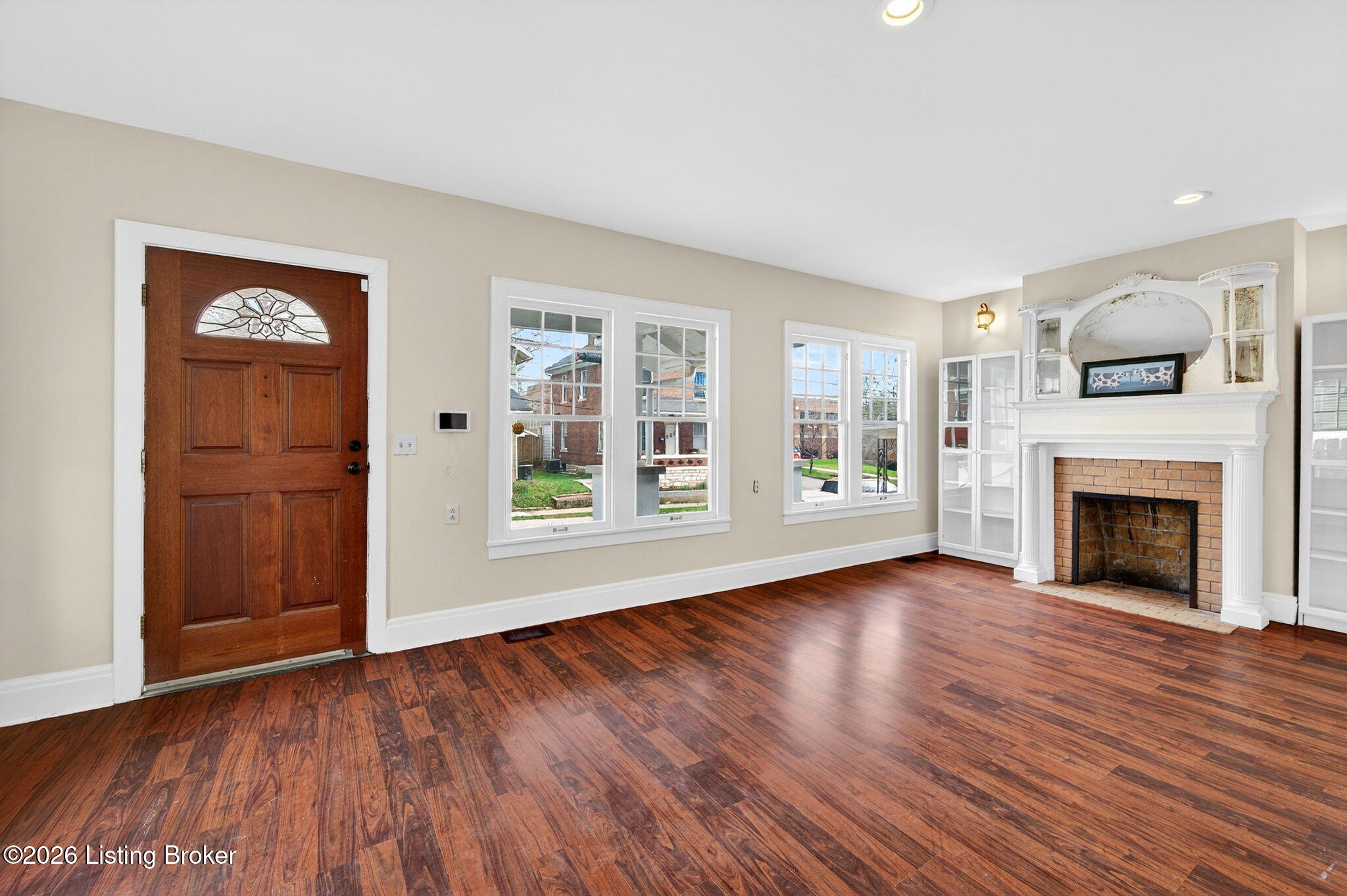 308 Steele St