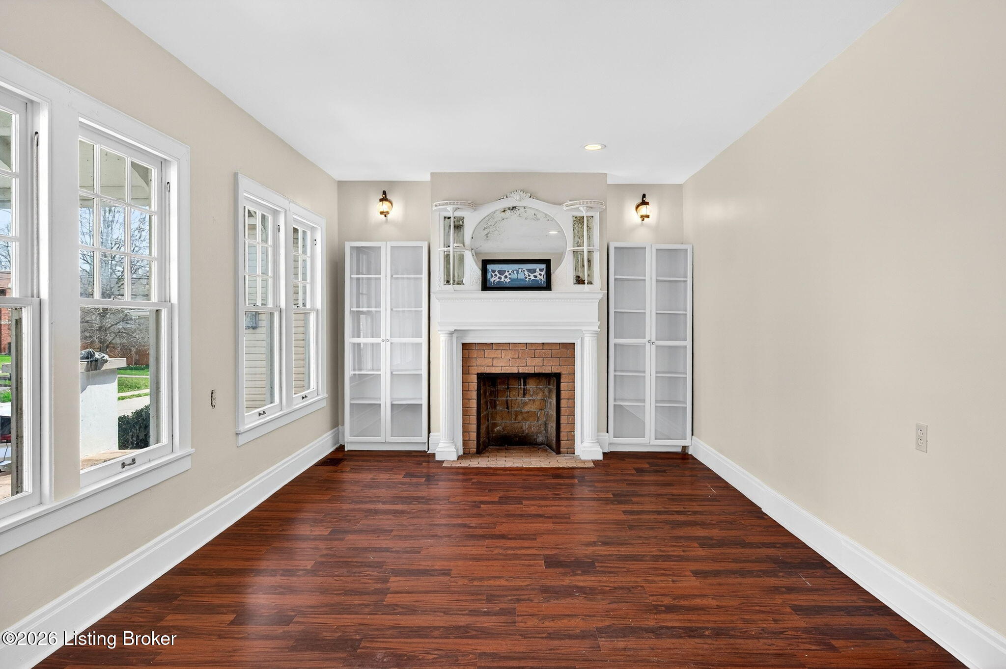 308 Steele St