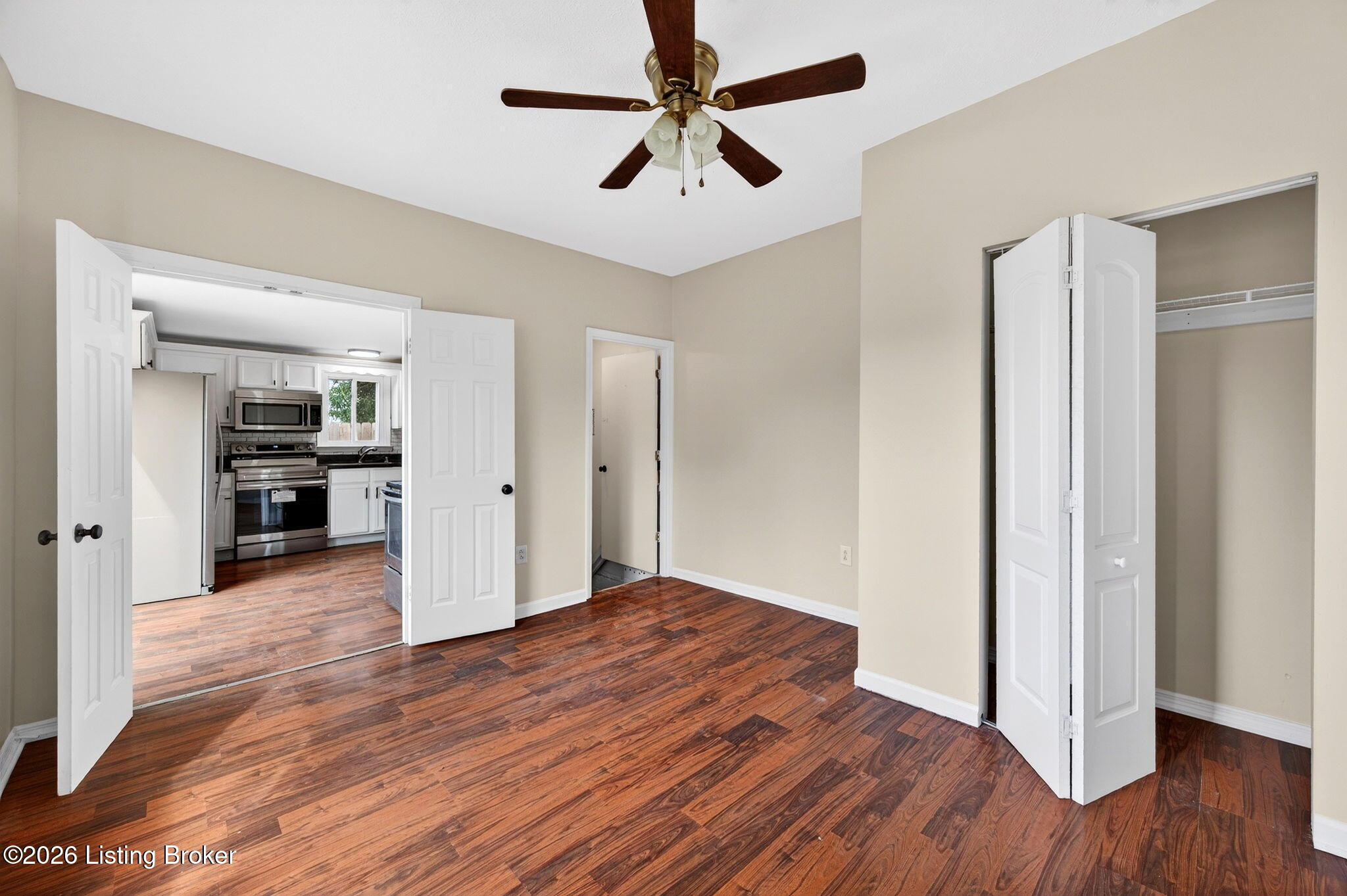 308 Steele St