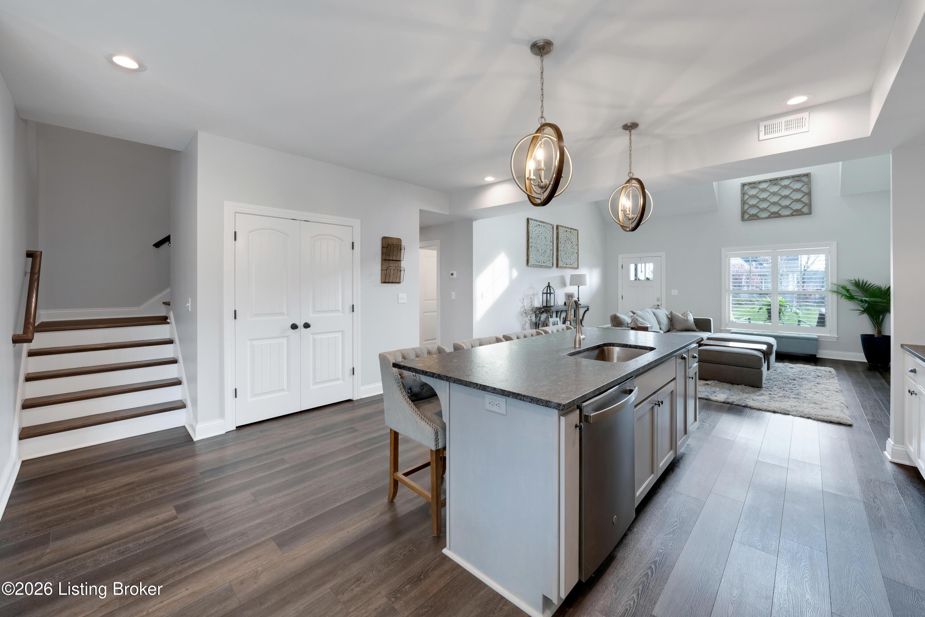 12102 Cypress Ridge Dr
