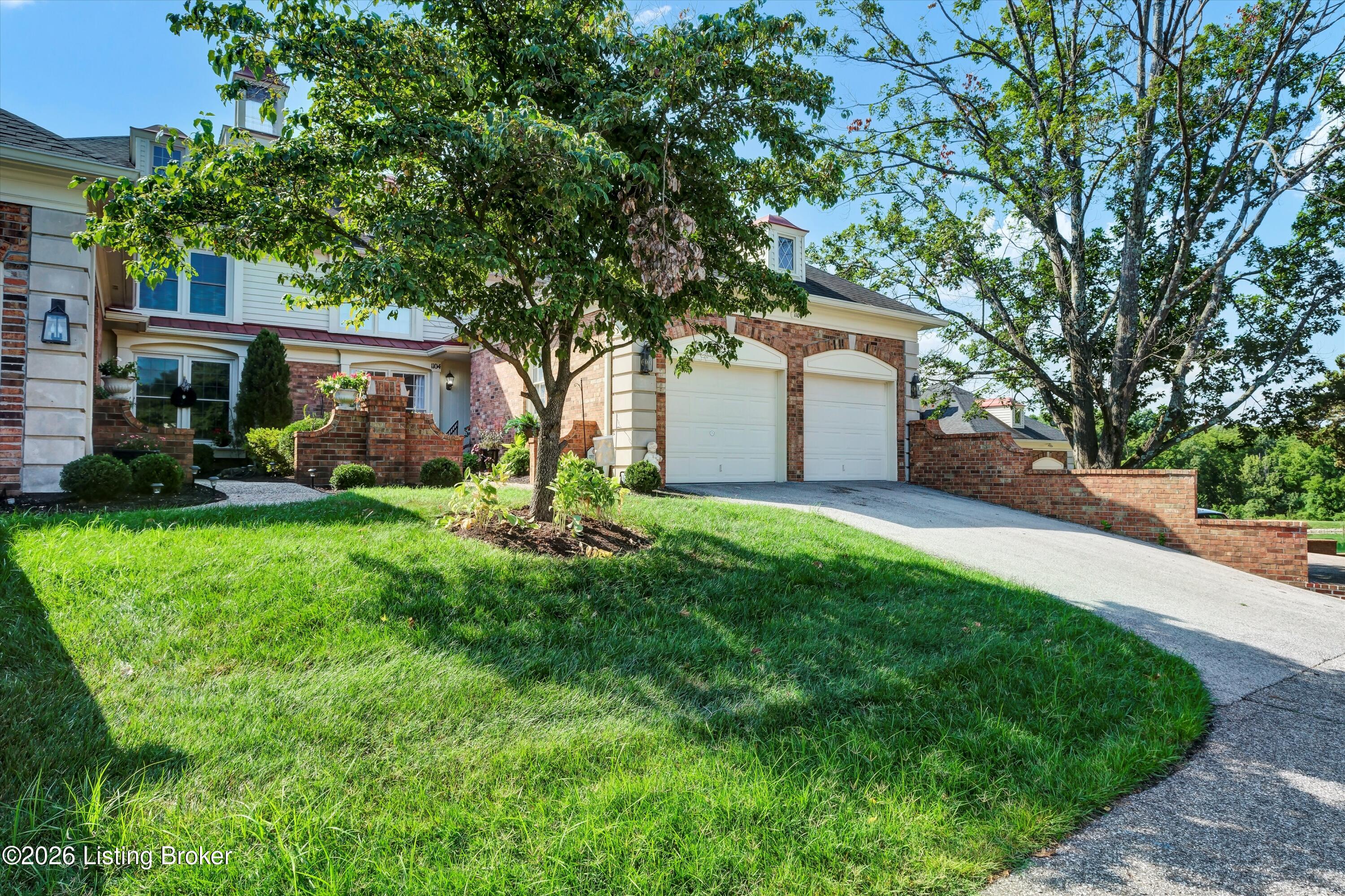 1104 Chamberlain Hill Rd
