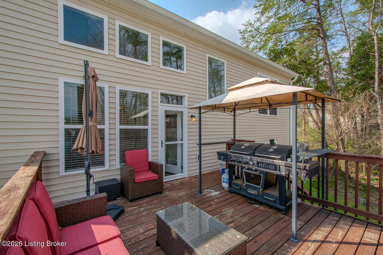9921 Creek View Estates Dr