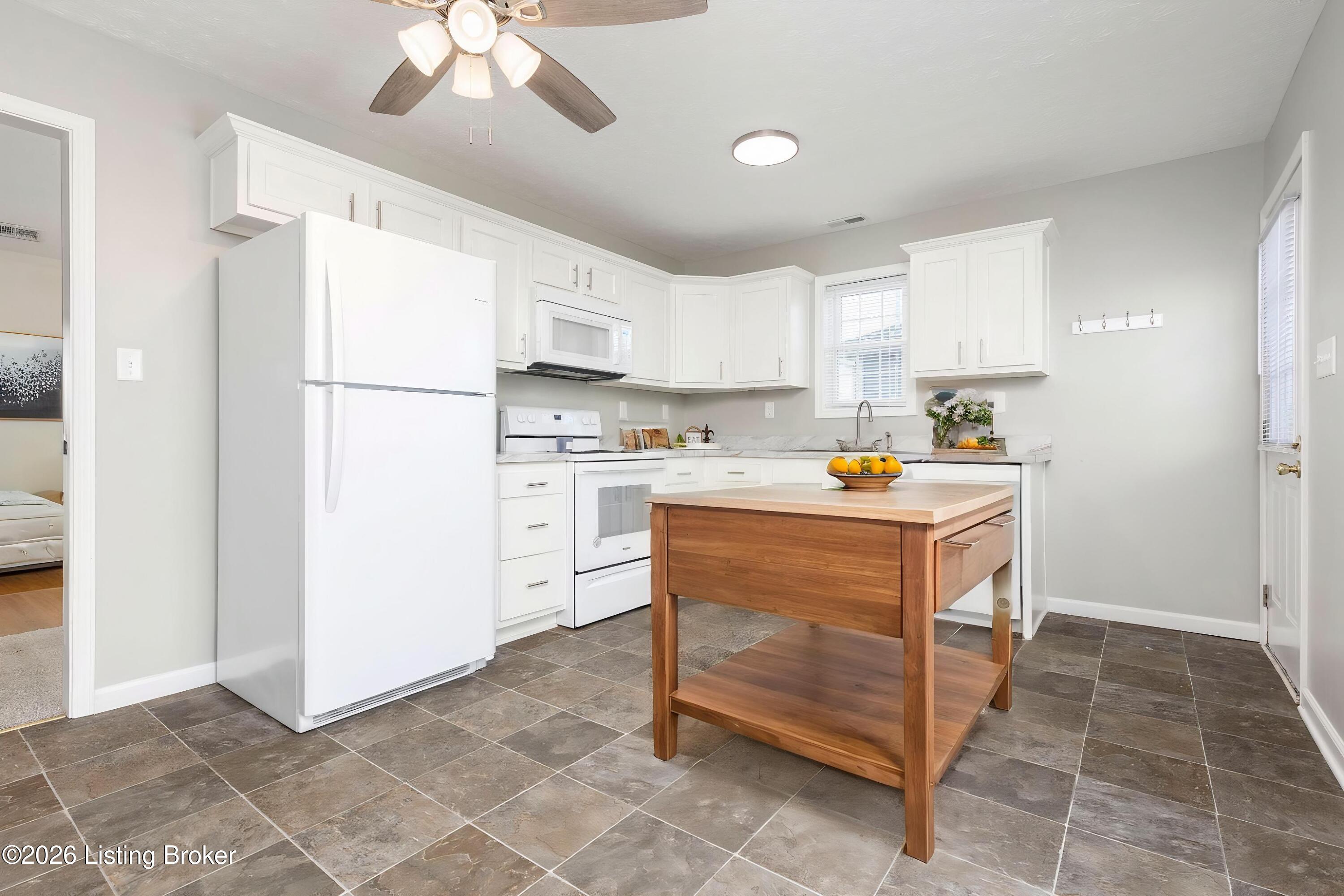 205 Tecumseh Dr