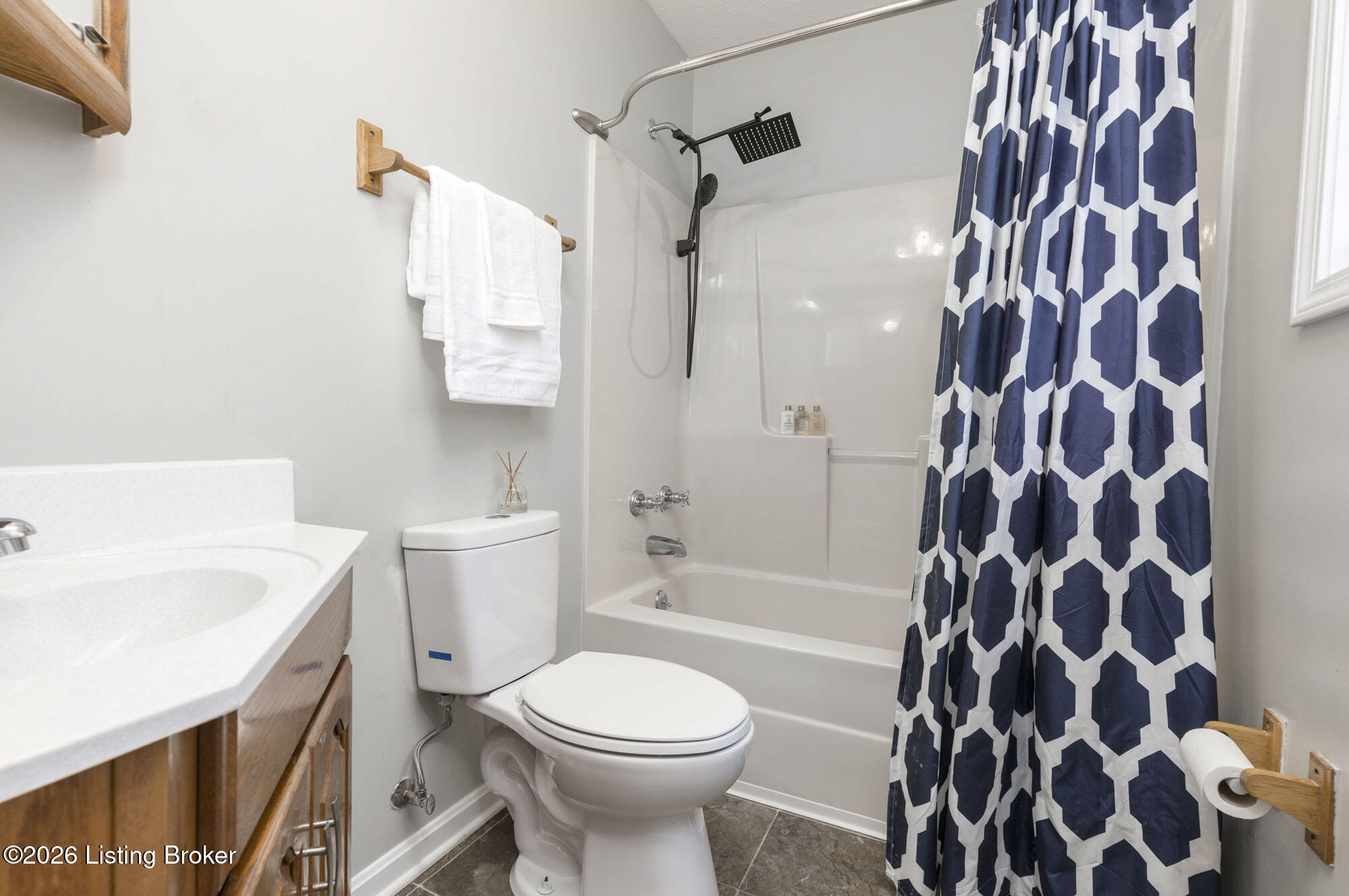 205 Tecumseh Dr