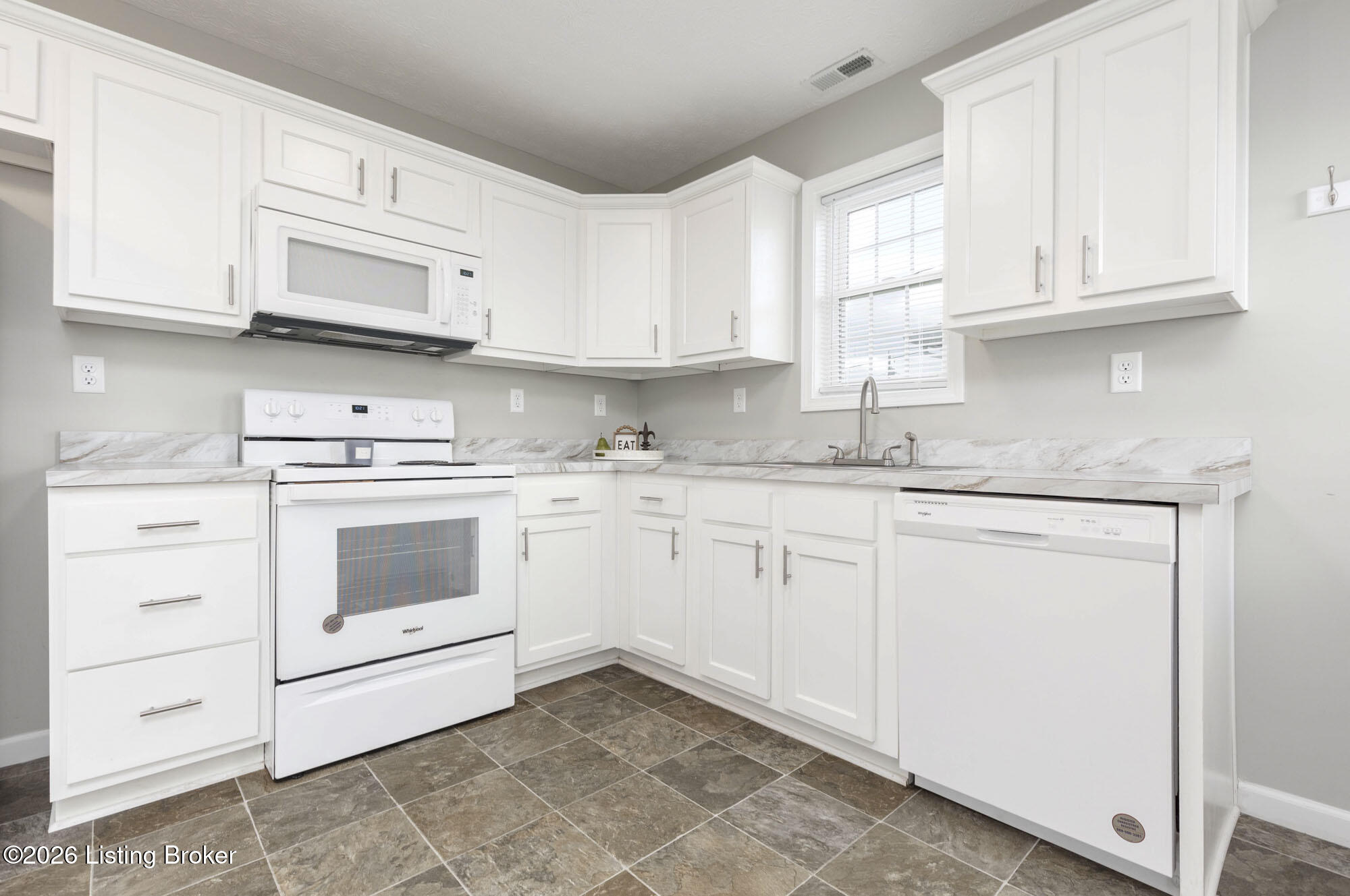 205 Tecumseh Dr