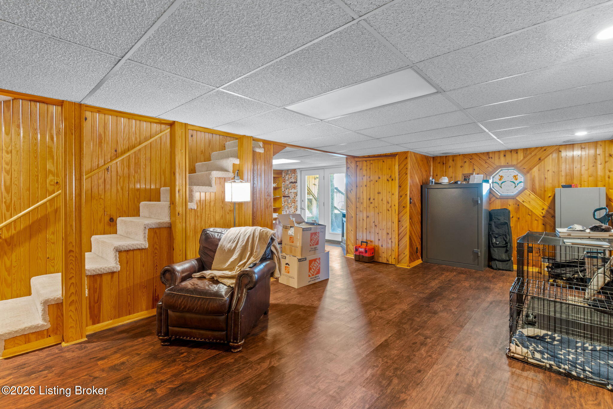 96 Lisa Dr