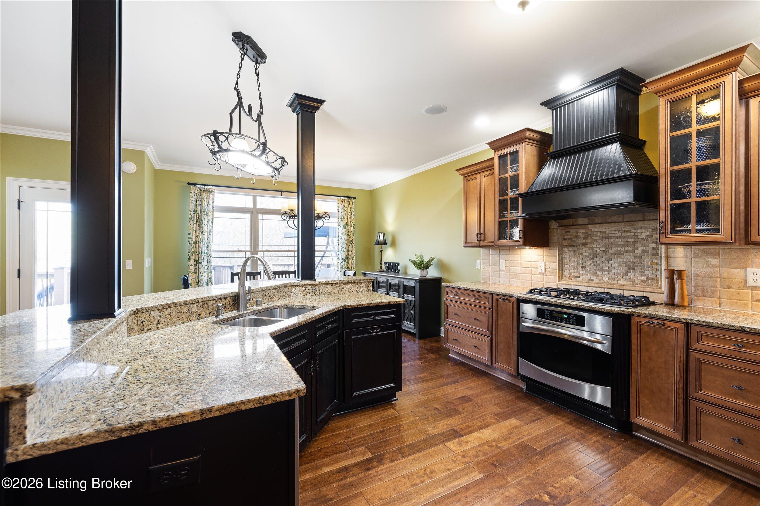 1408 Aaron Creek Dr