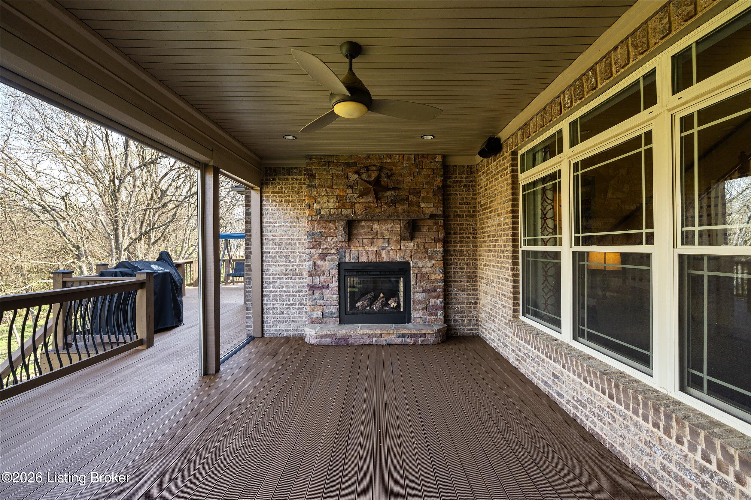1408 Aaron Creek Dr