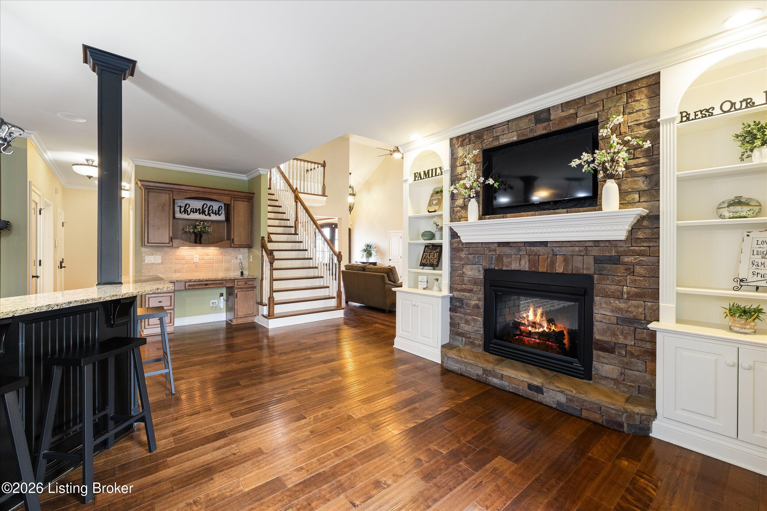 1408 Aaron Creek Dr