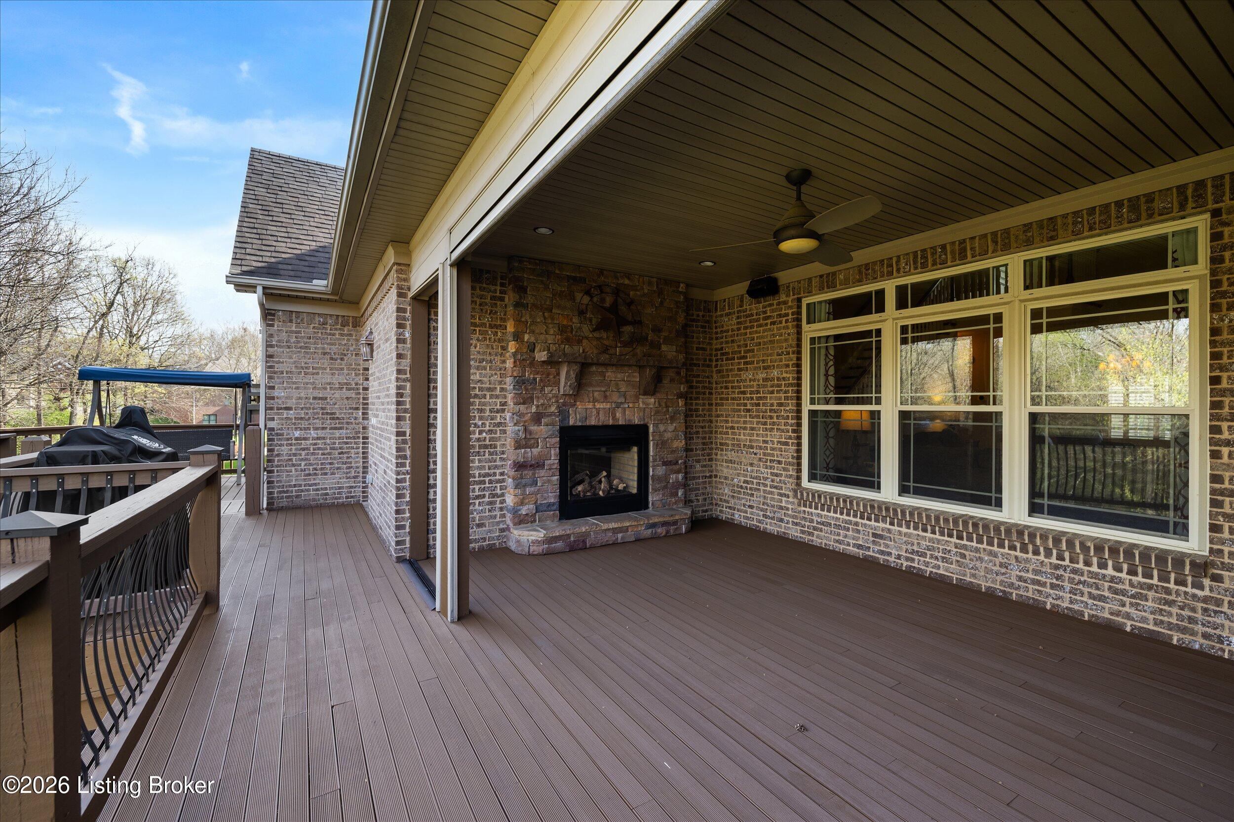 1408 Aaron Creek Dr