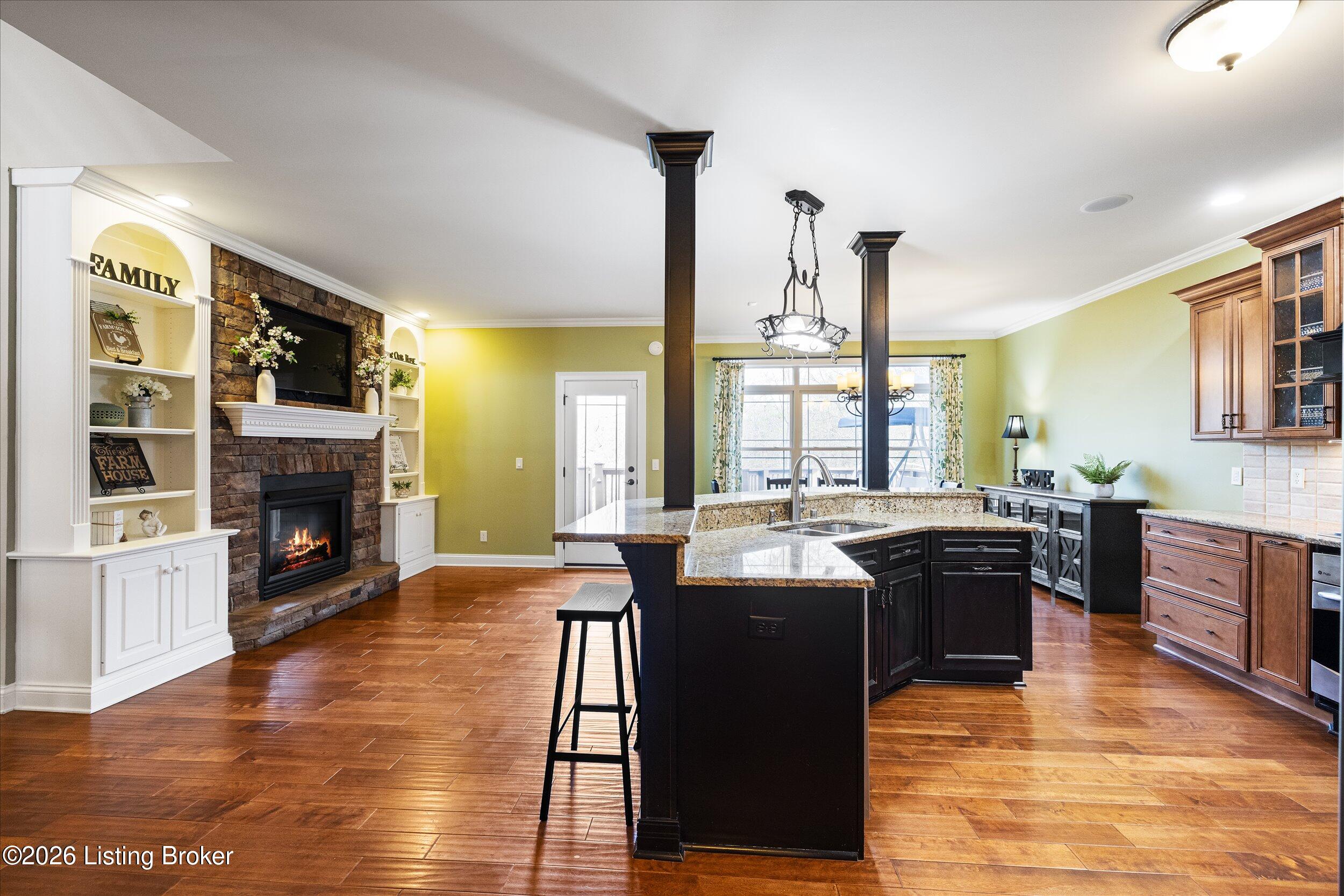 1408 Aaron Creek Dr