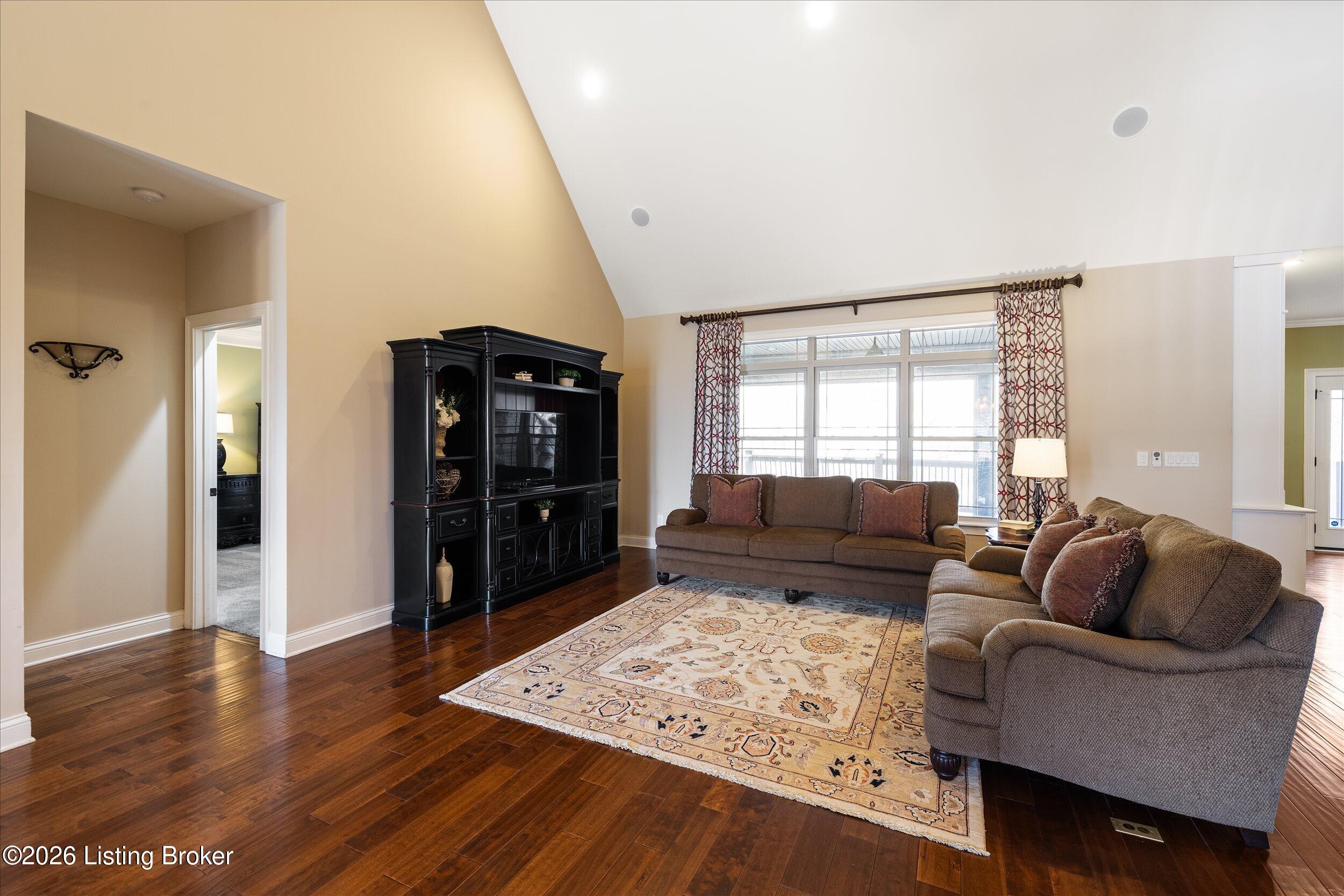 1408 Aaron Creek Dr