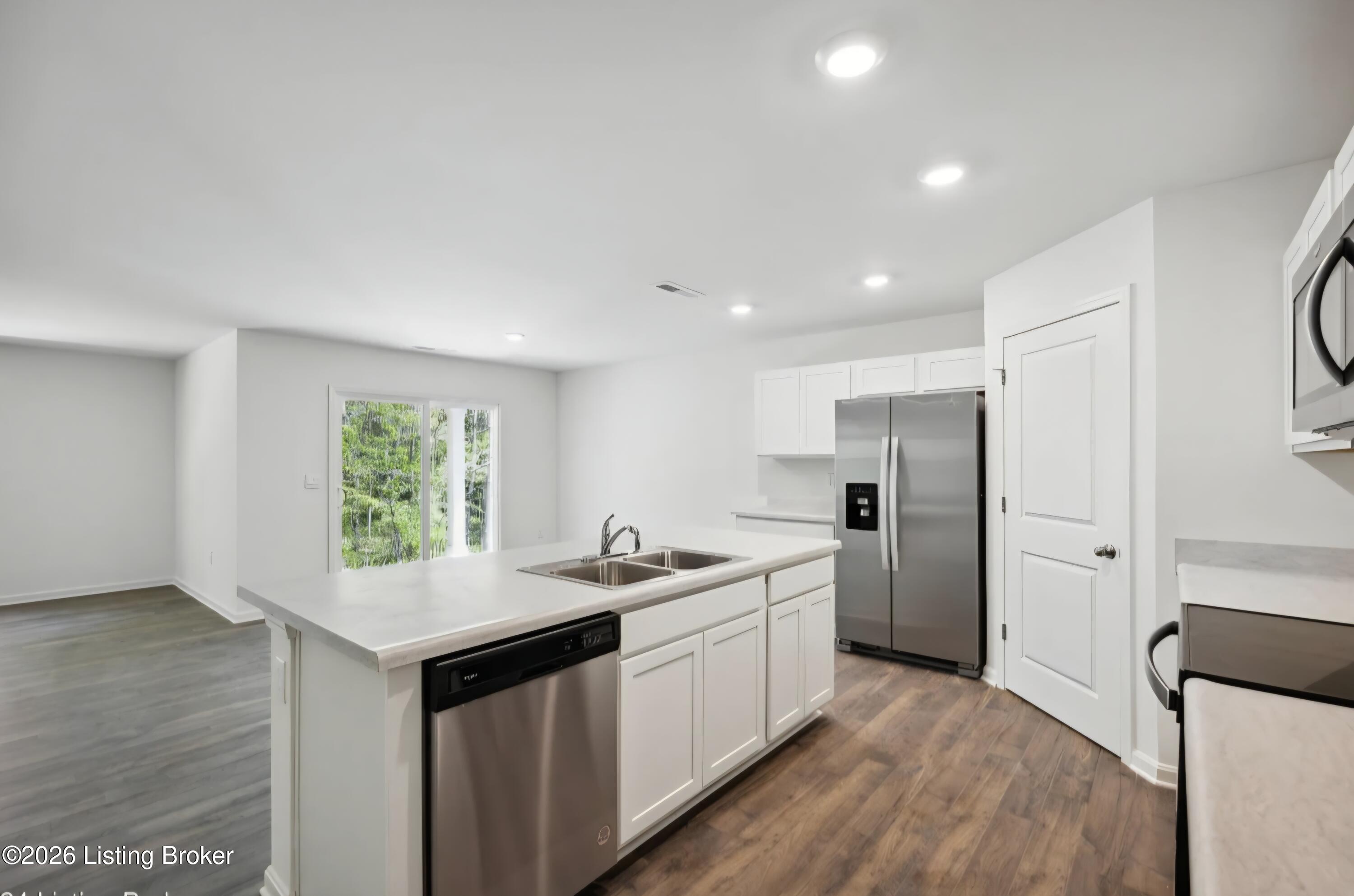 156 Coral springs Pkwy