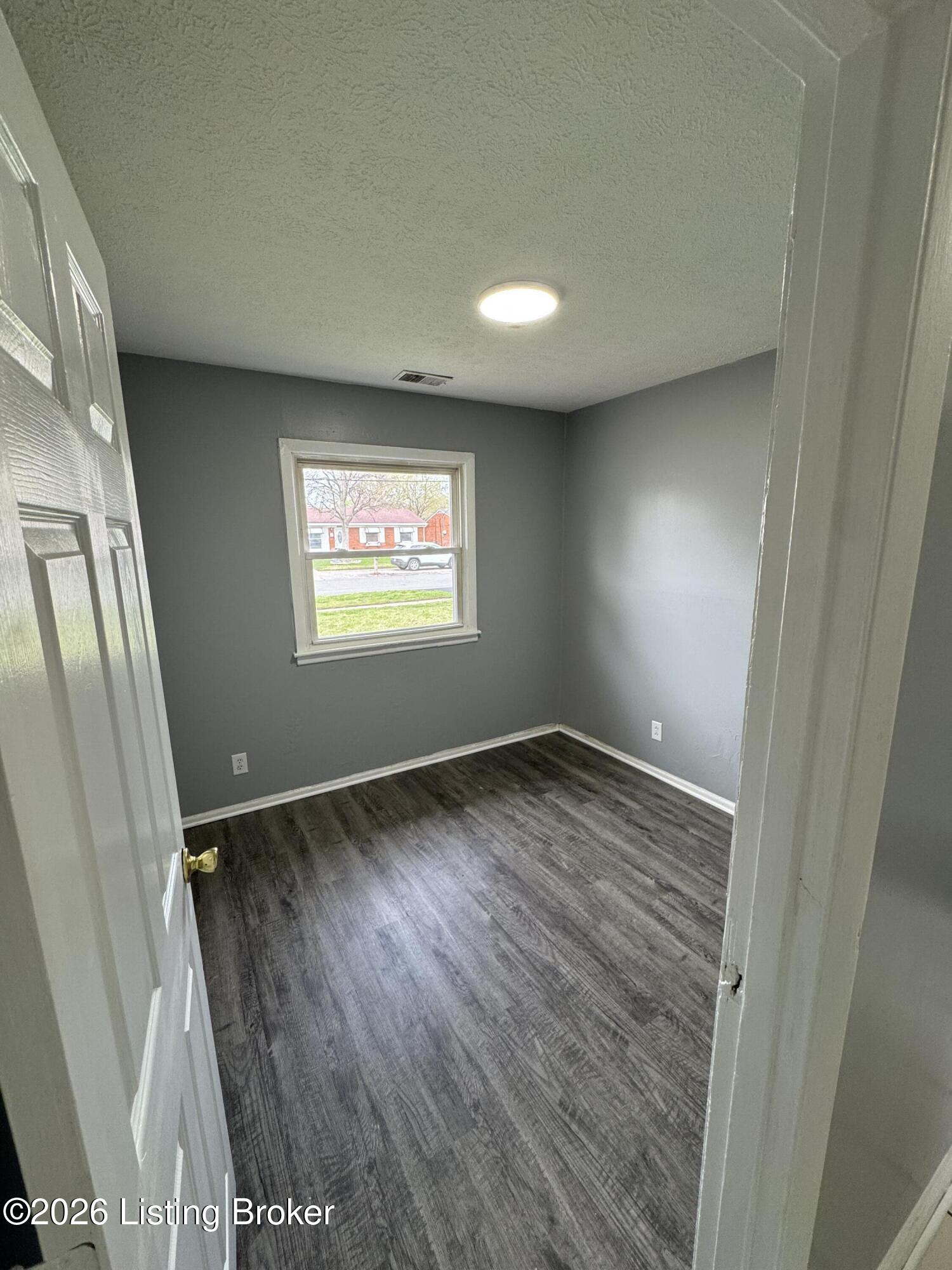 4508 Plane Tree Dr