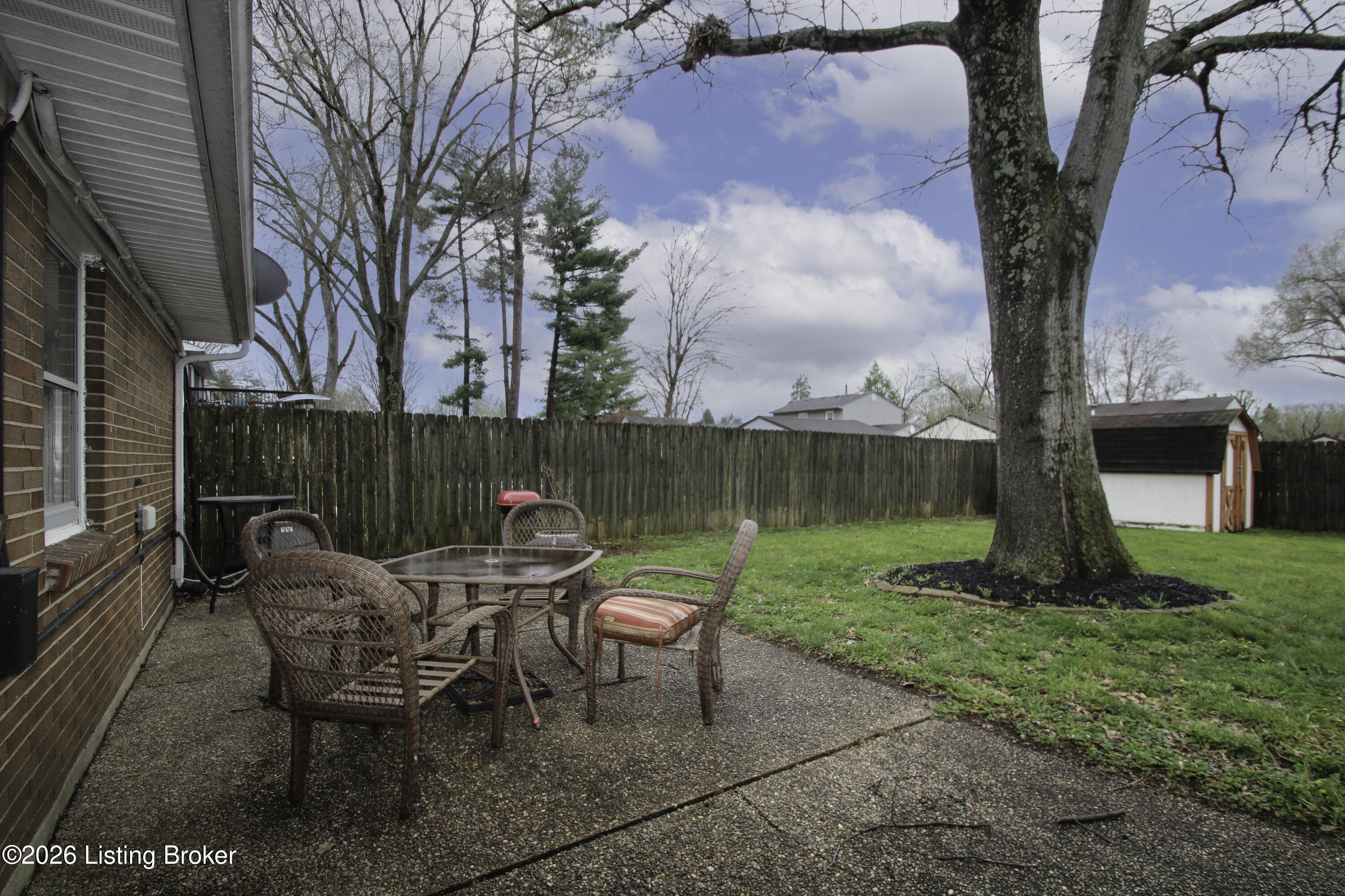 1812 The Meadow Rd