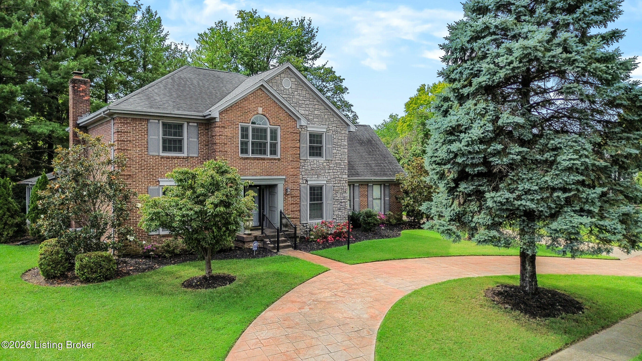 9104 Linn Station Rd