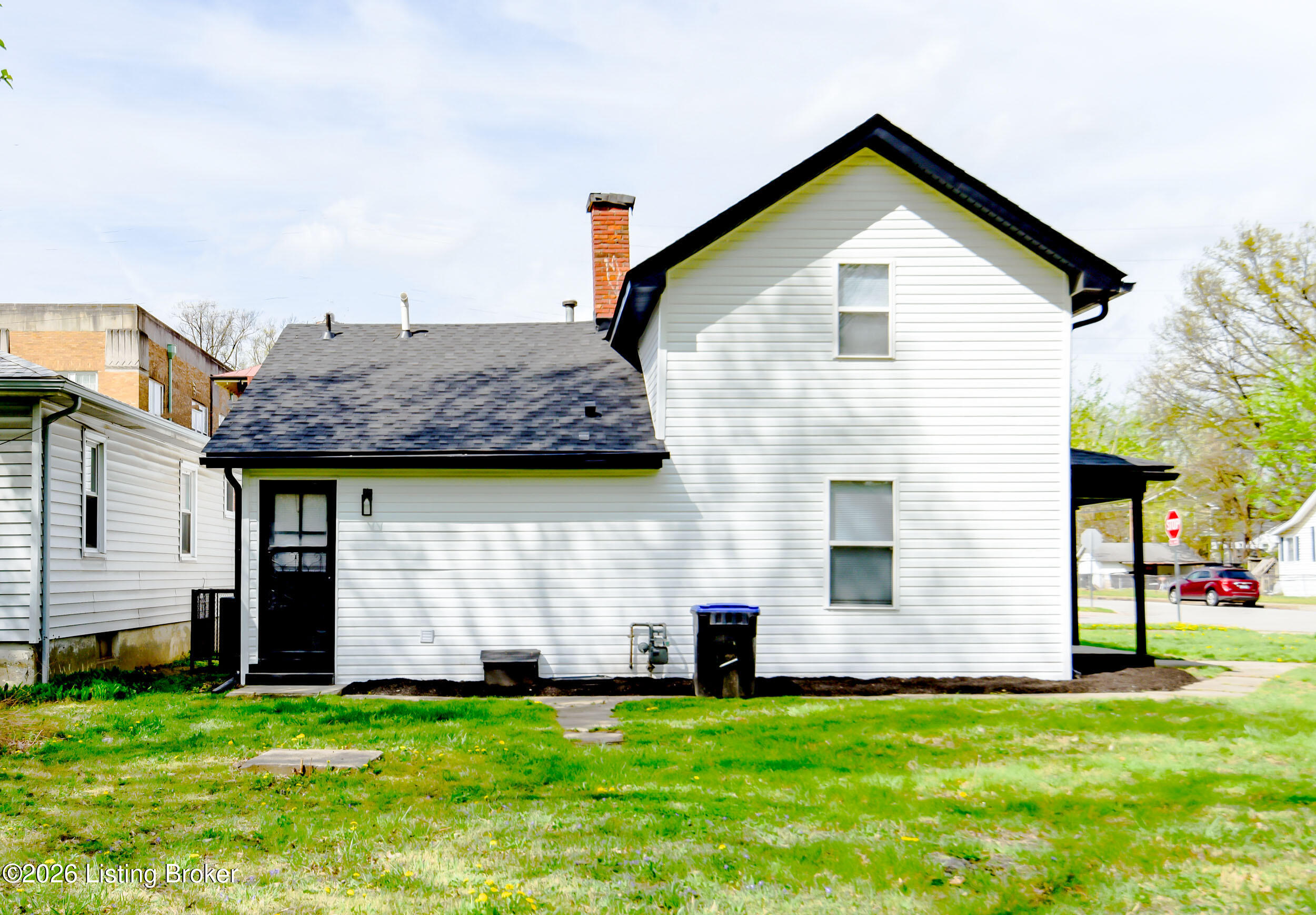 1446 Camden Ave