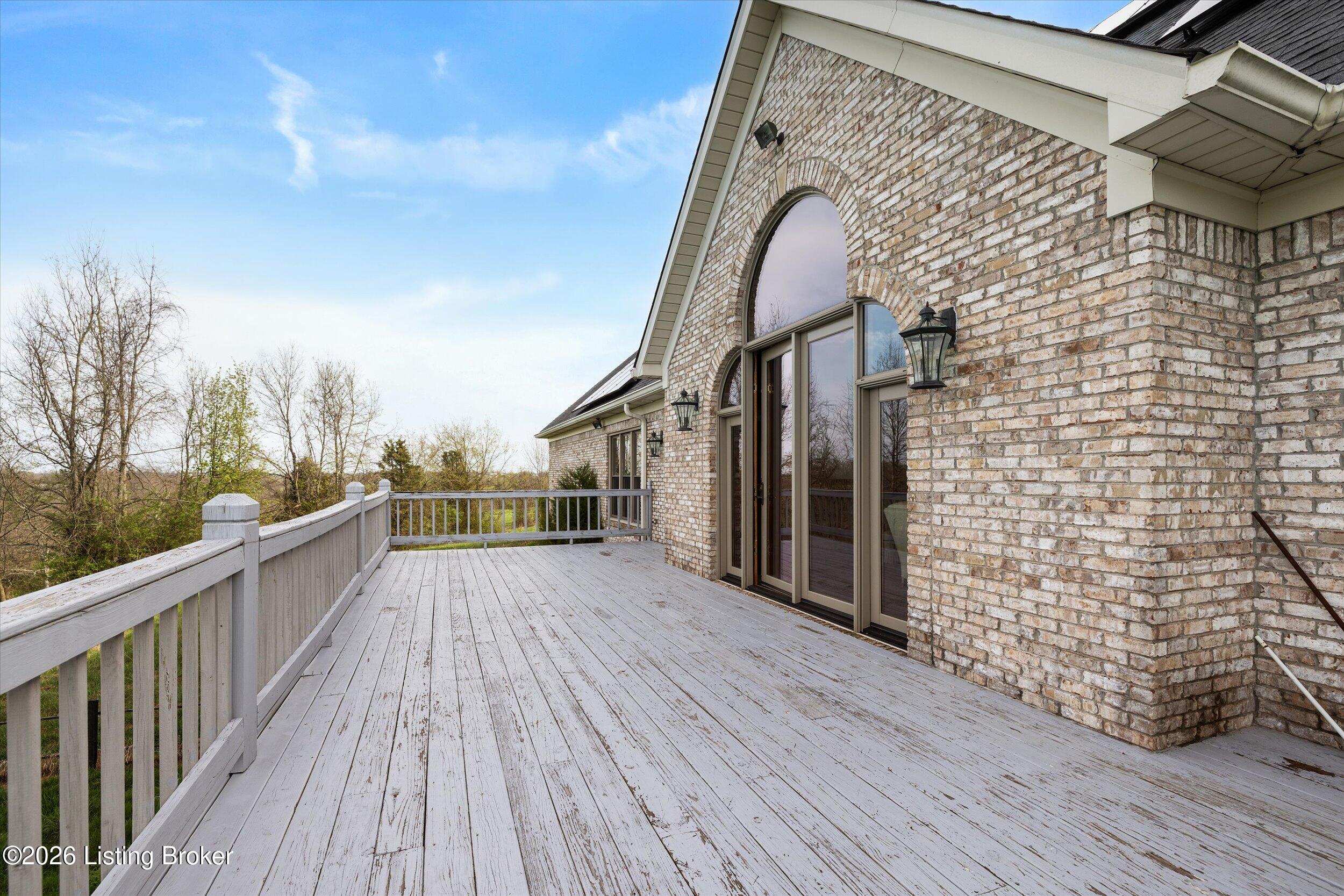 101 Frontage Rd