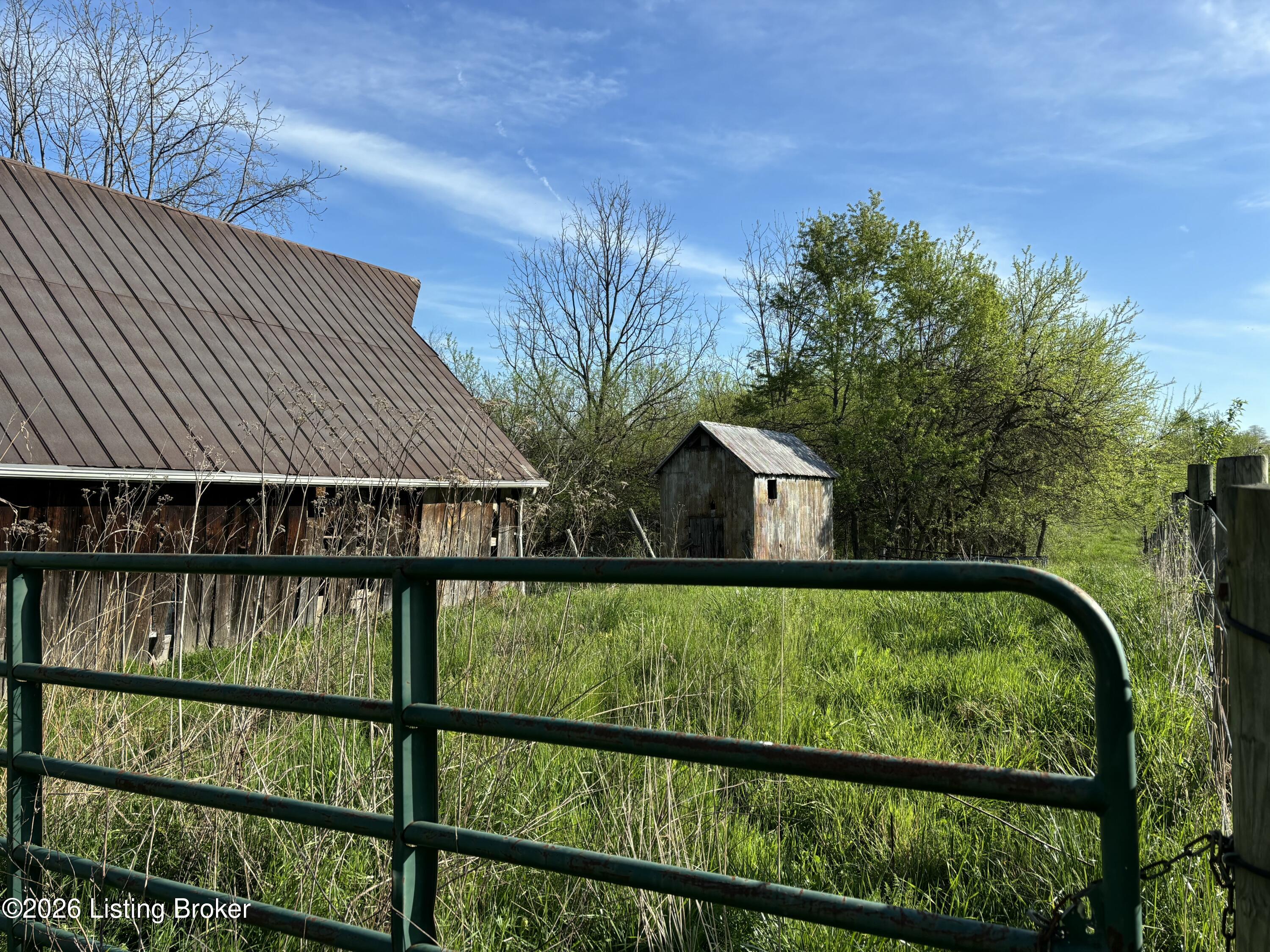 101 Frontage Rd