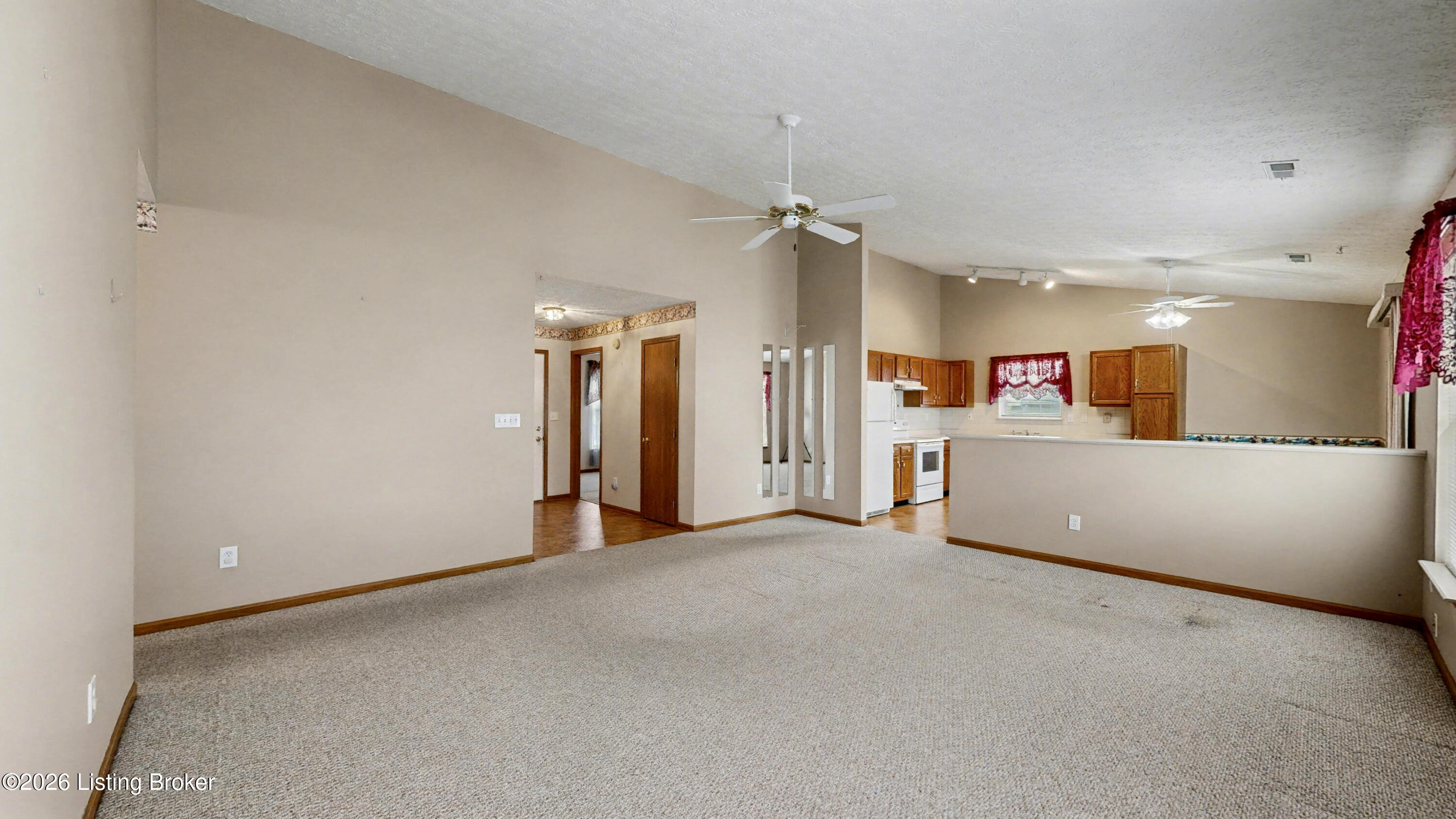 1218 Cedar Springs Pkwy