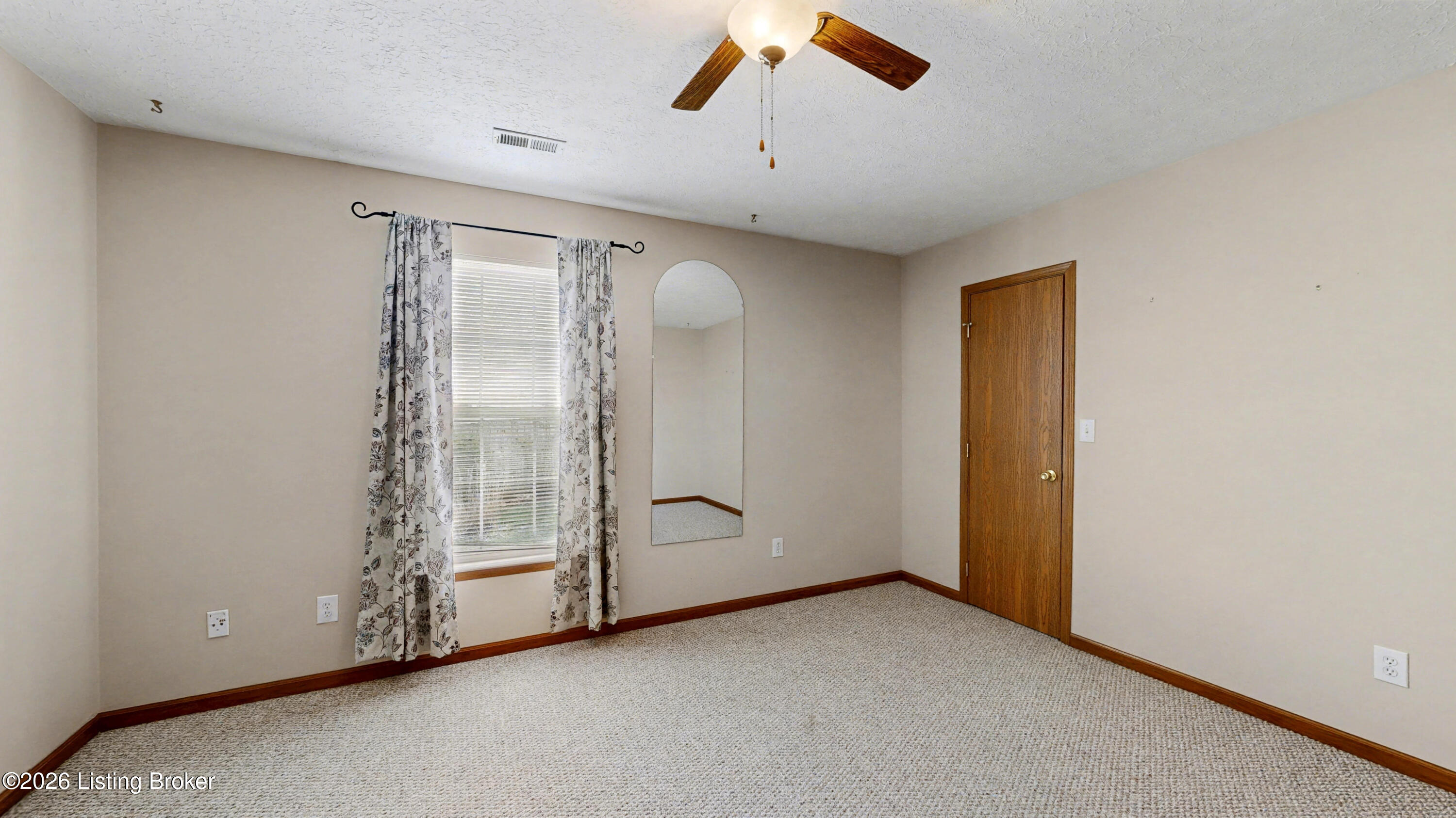 1218 Cedar Springs Pkwy