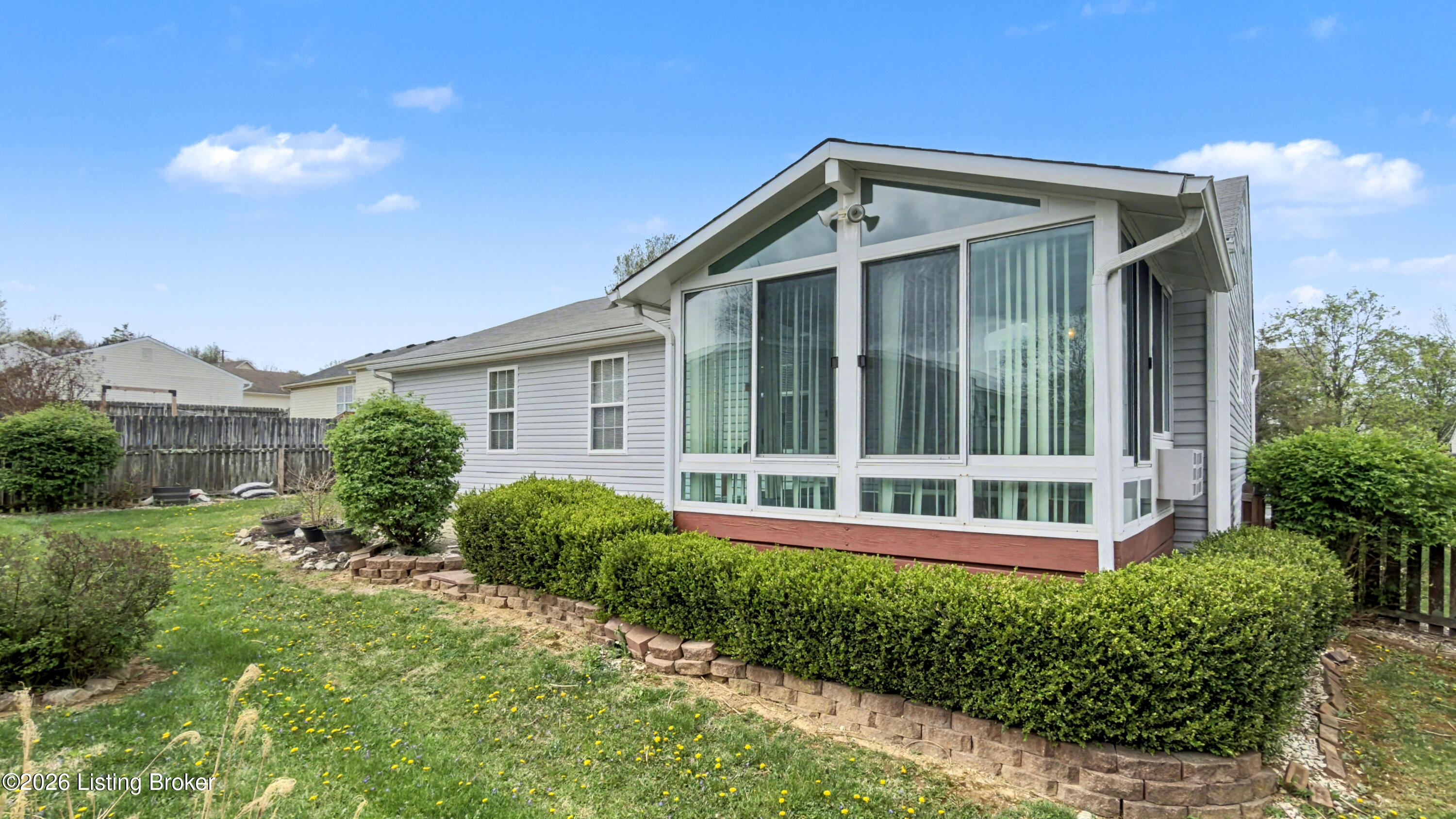 1218 Cedar Springs Pkwy