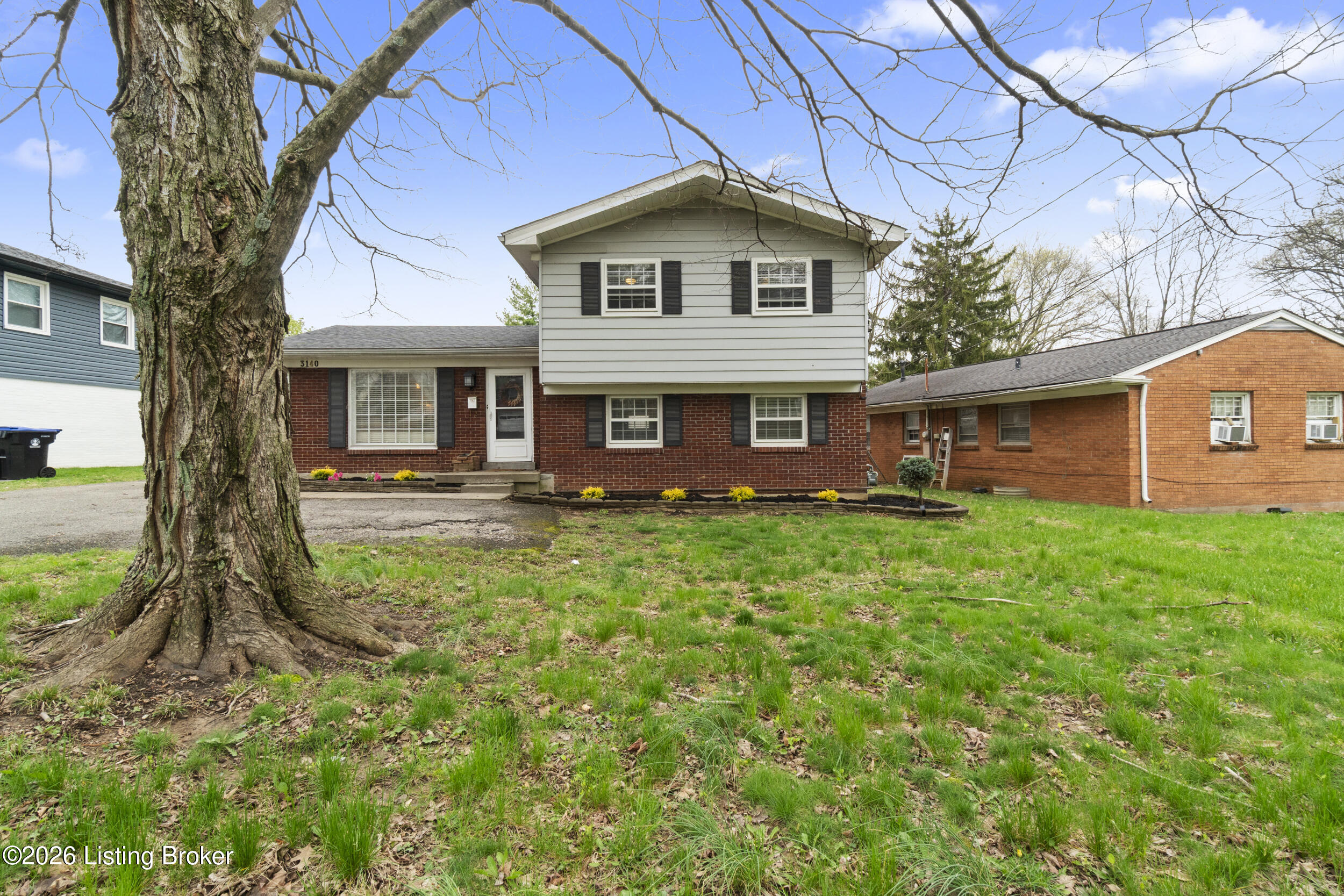 3140 Hunsinger Ln