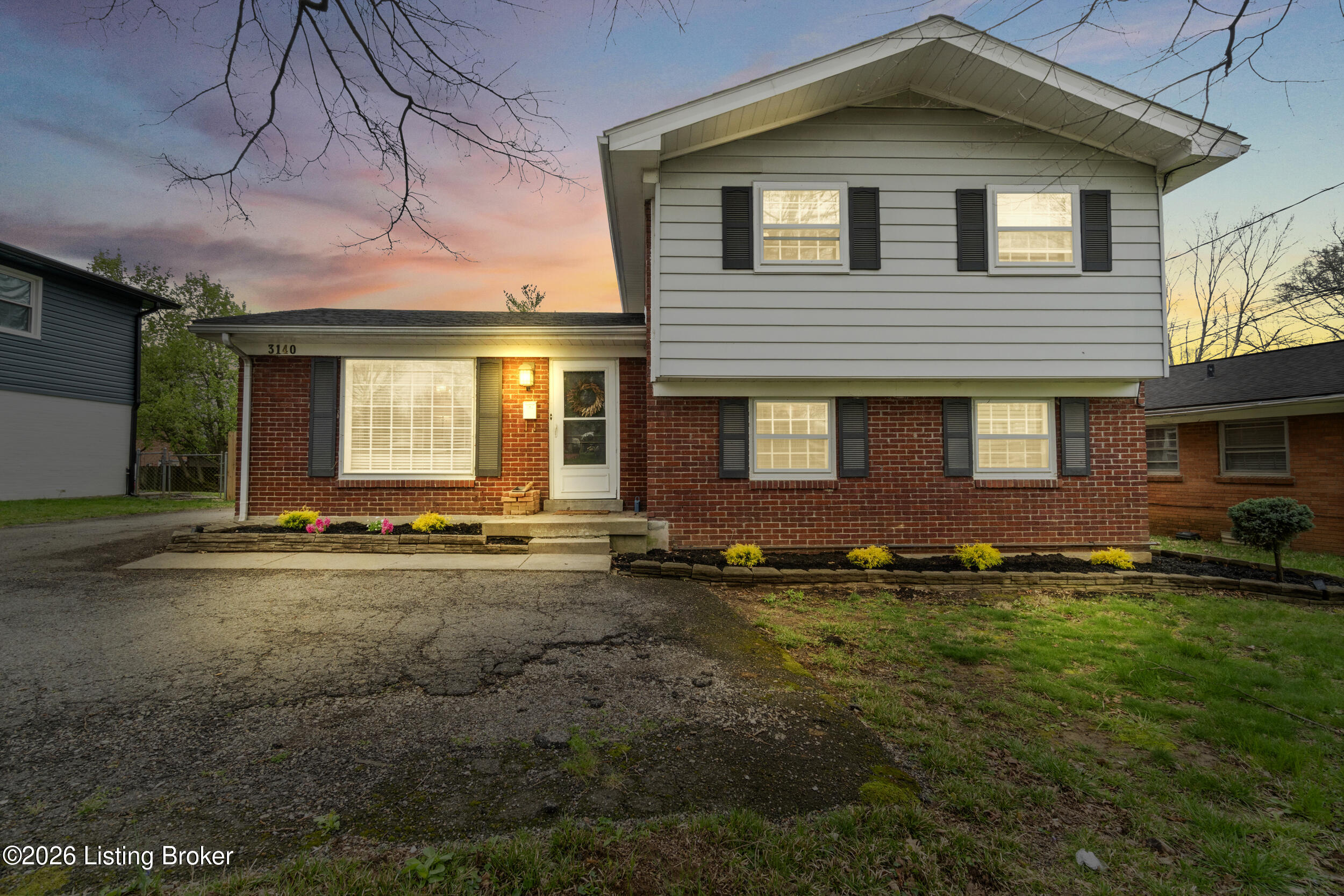 3140 Hunsinger Ln