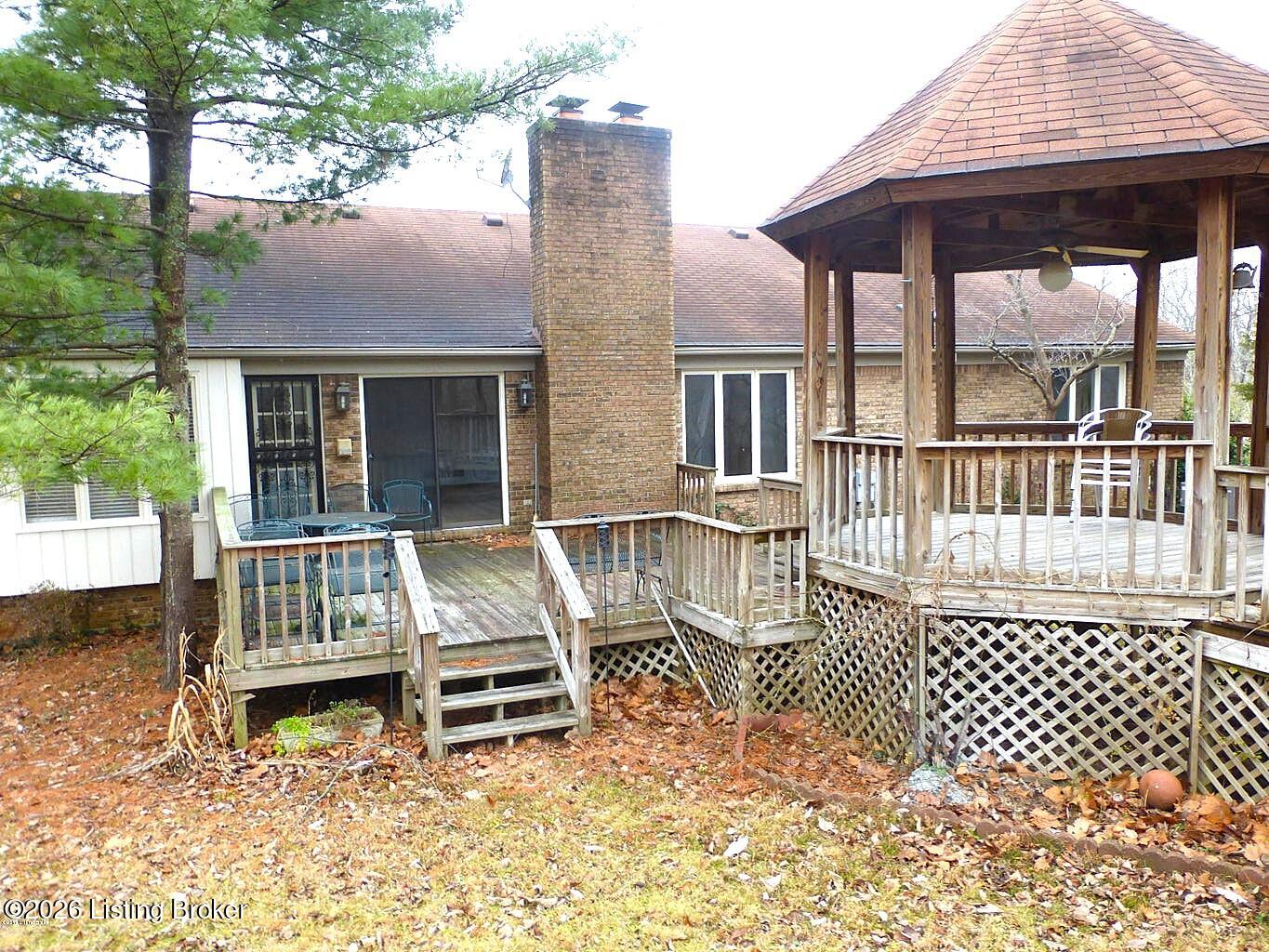 2311 Fallsview Rd