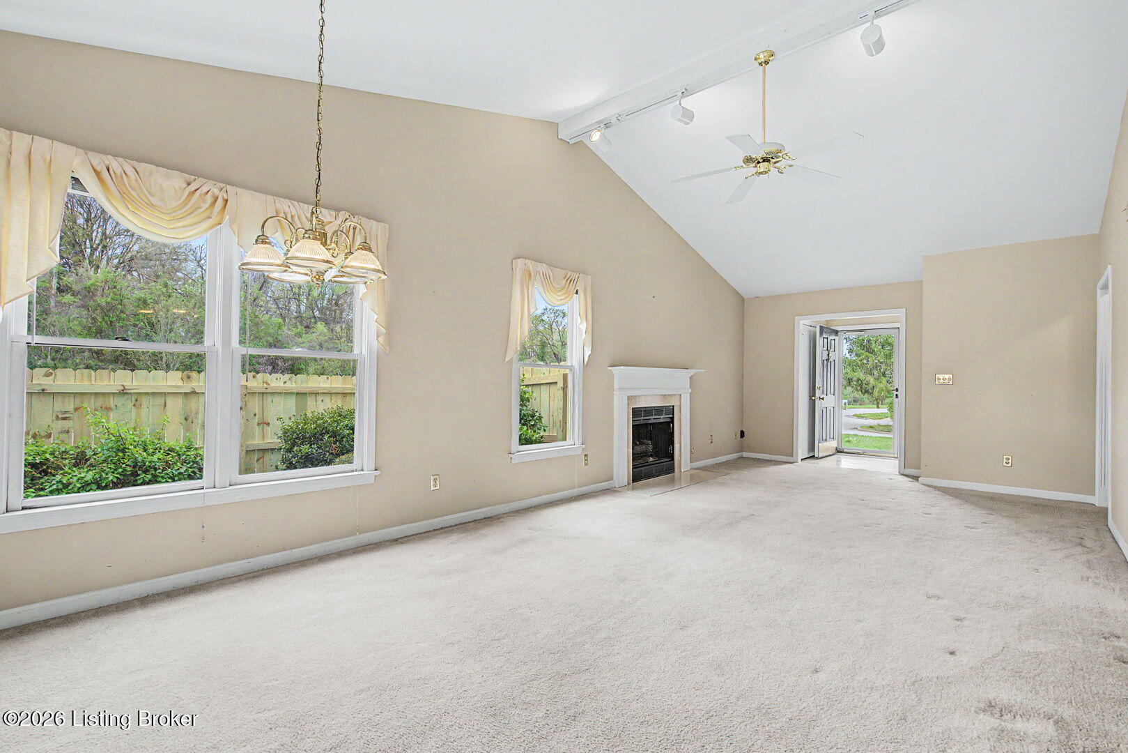 3207 Dewdrop Ct