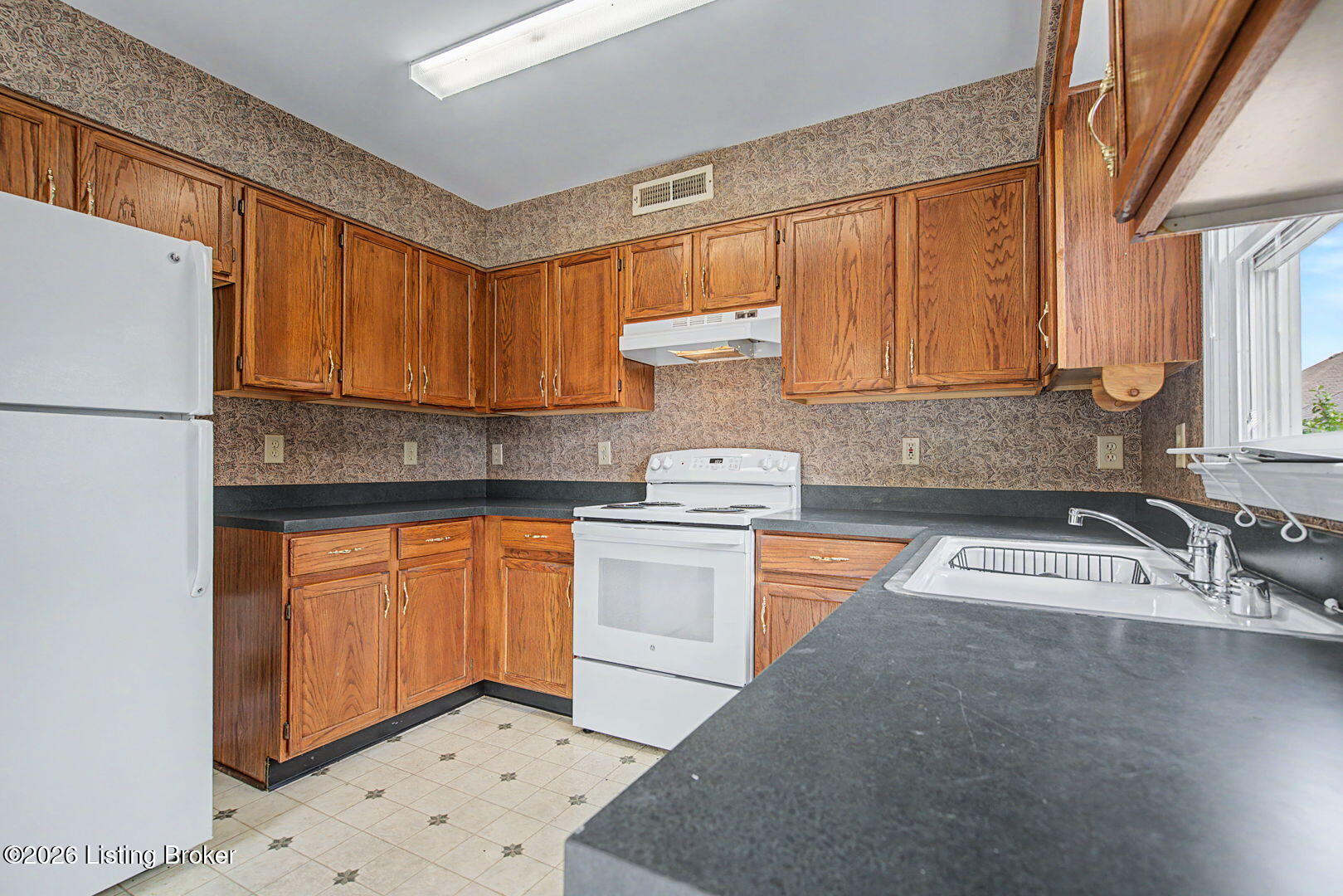 3207 Dewdrop Ct