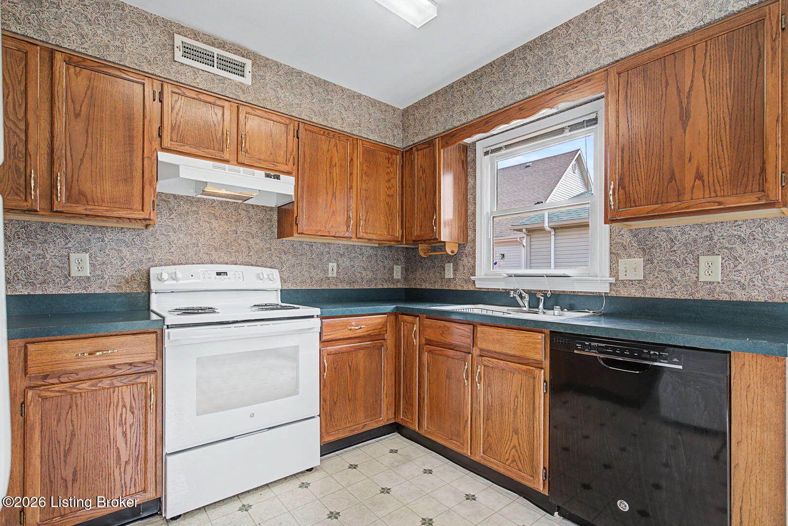 3207 Dewdrop Ct