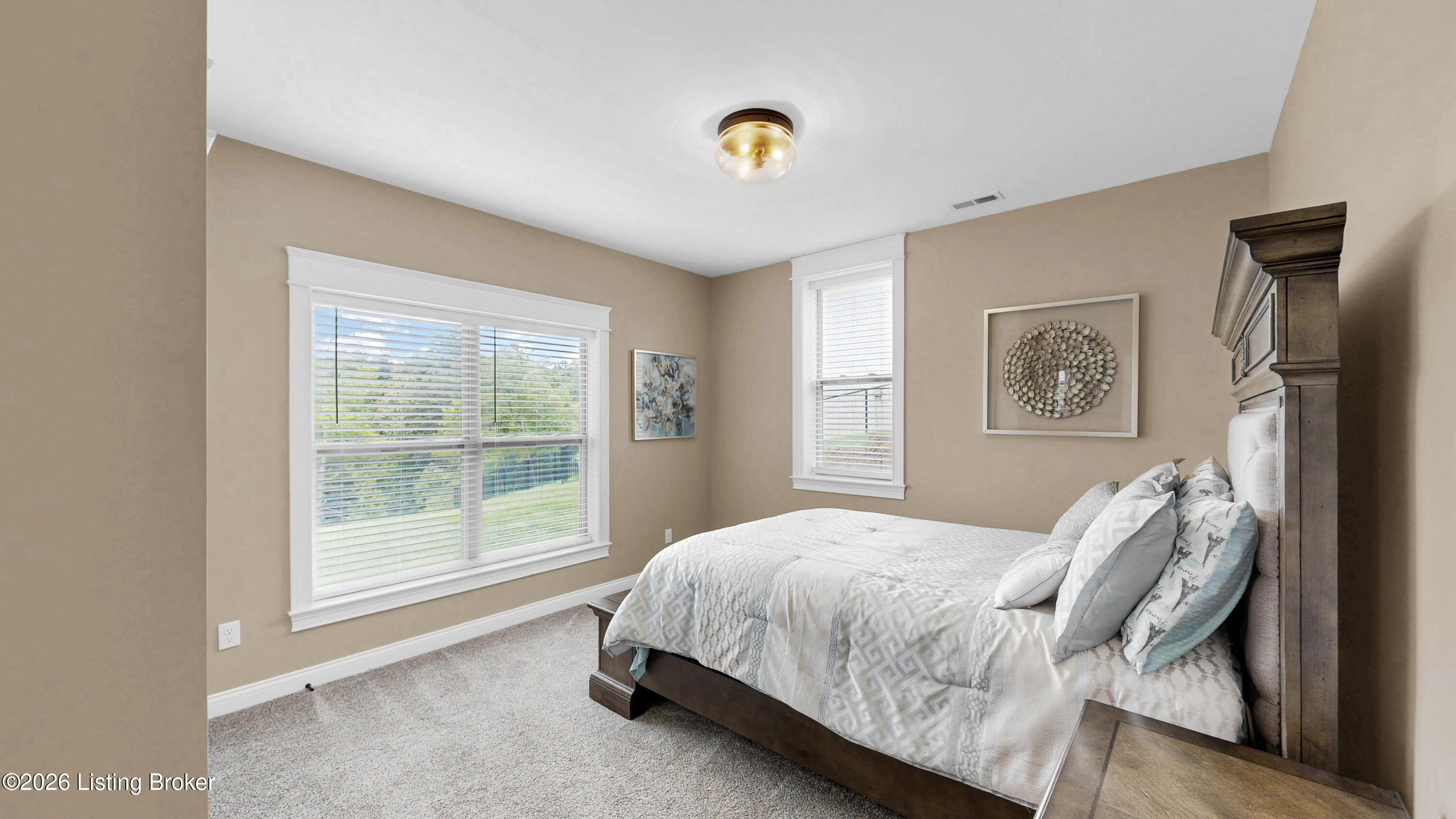 8022 Wooded Ridge Dr