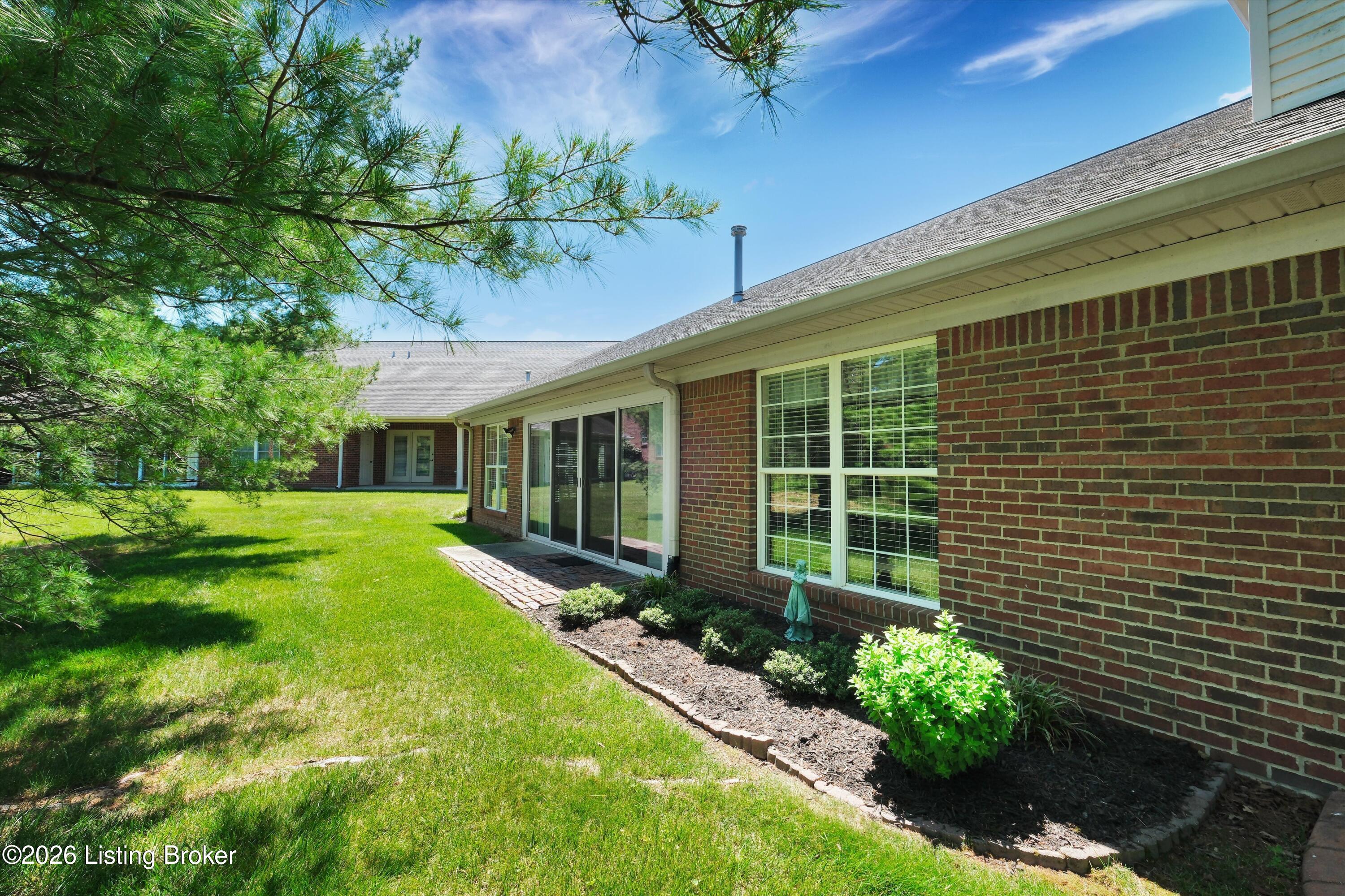 10407 Dove Chase Cir