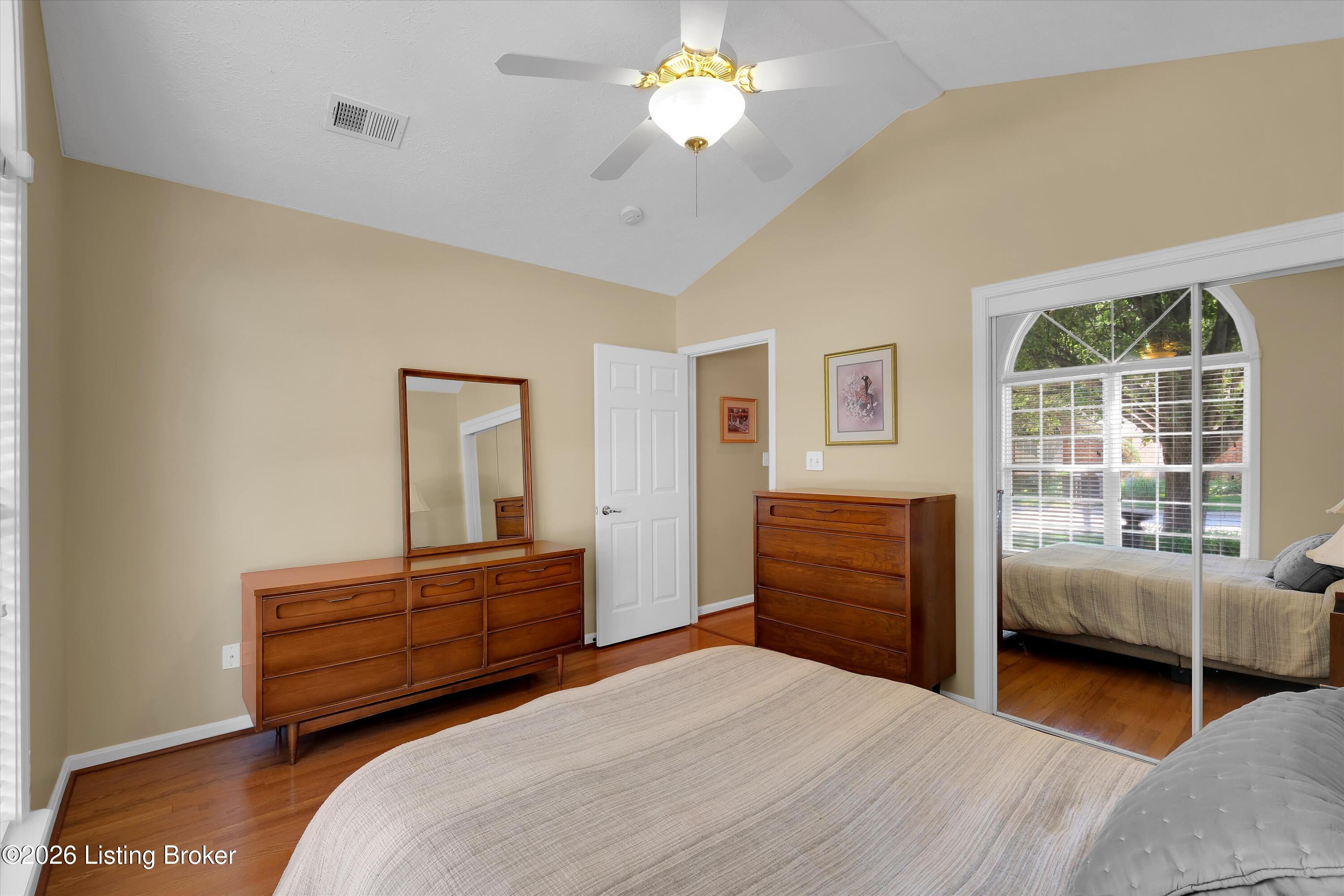 10407 Dove Chase Cir