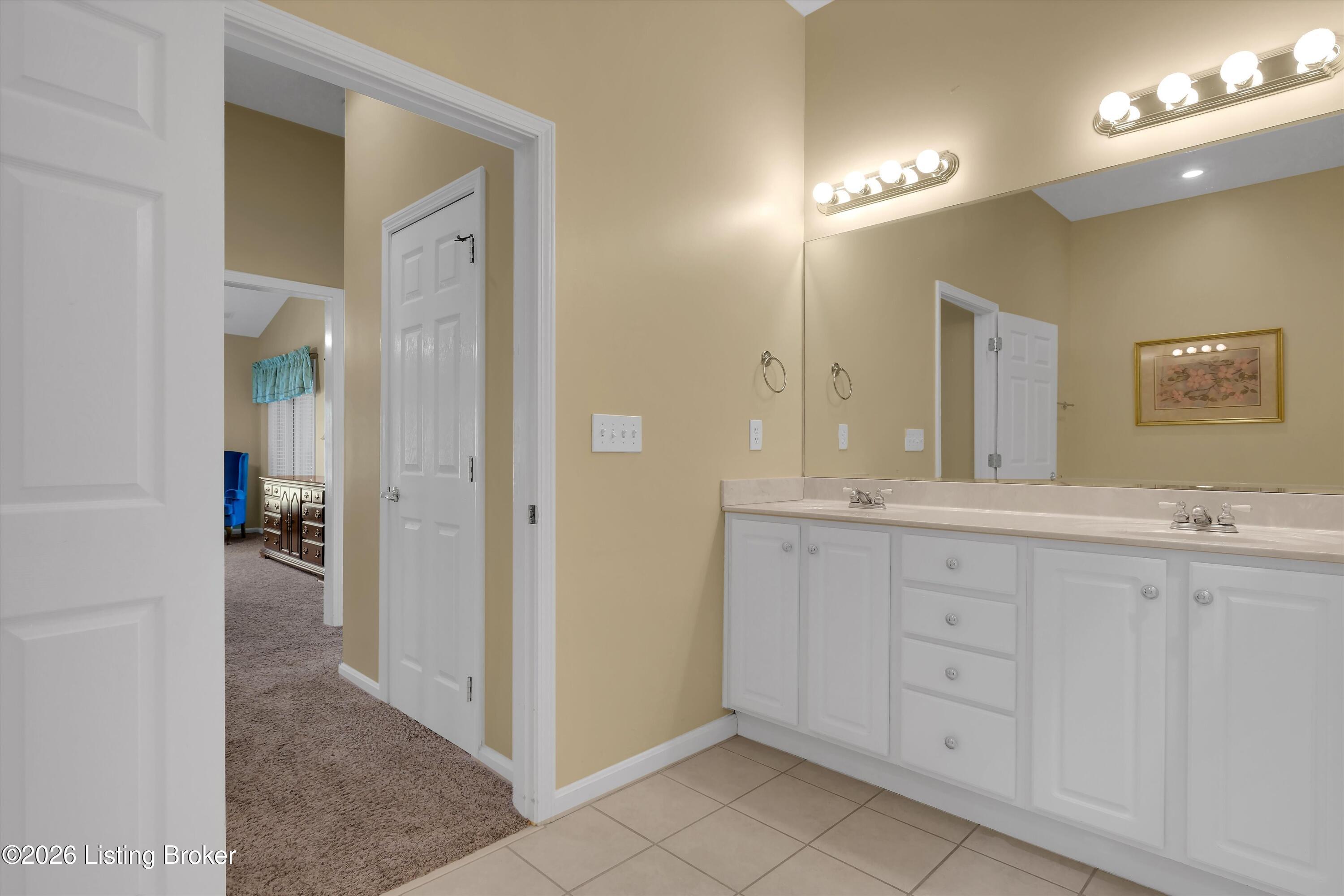 10407 Dove Chase Cir