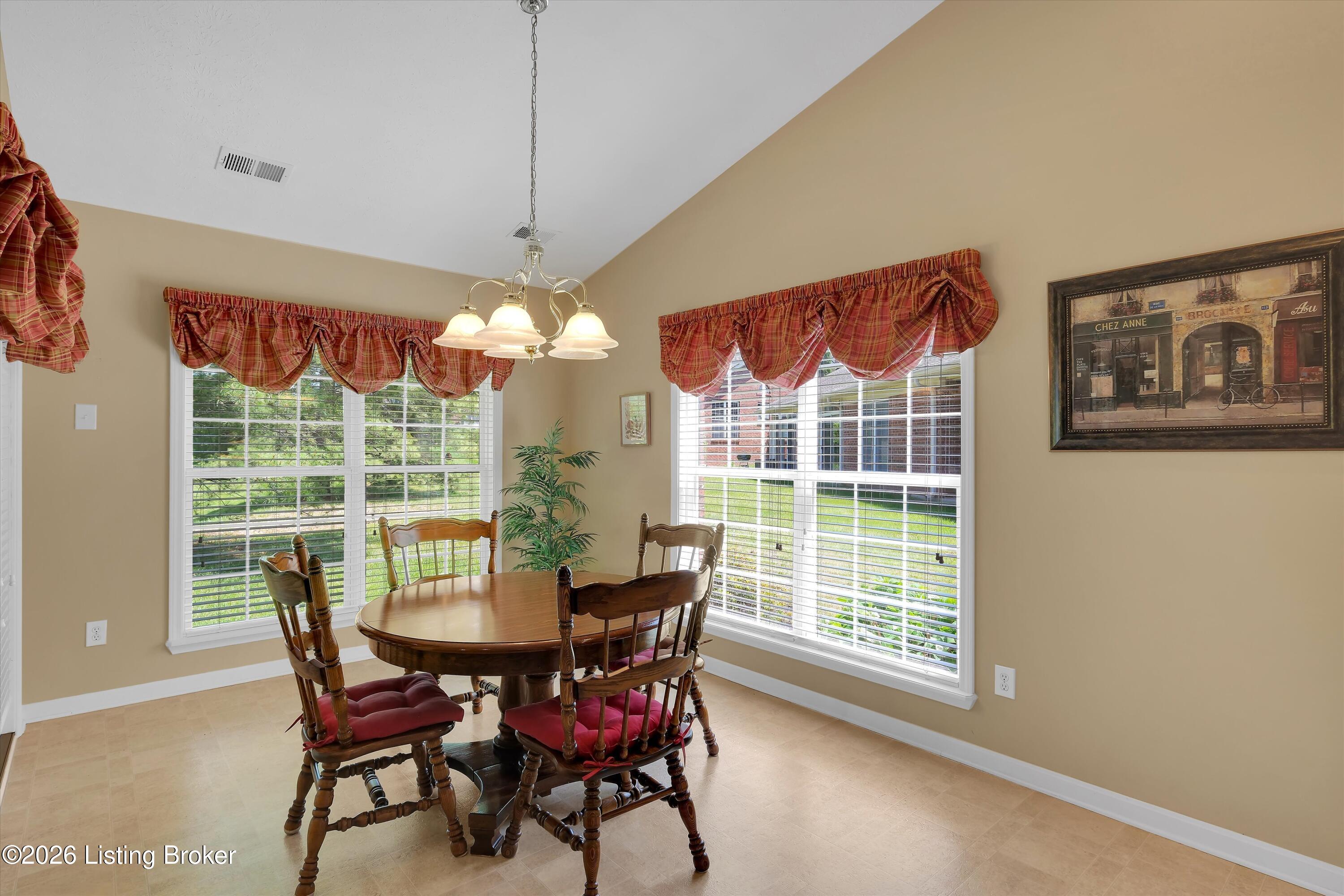 10407 Dove Chase Cir