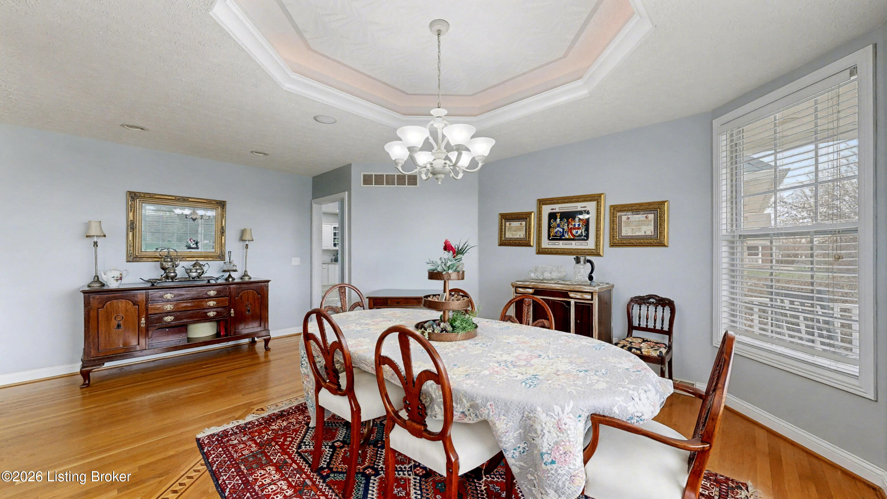377 Canary Dr