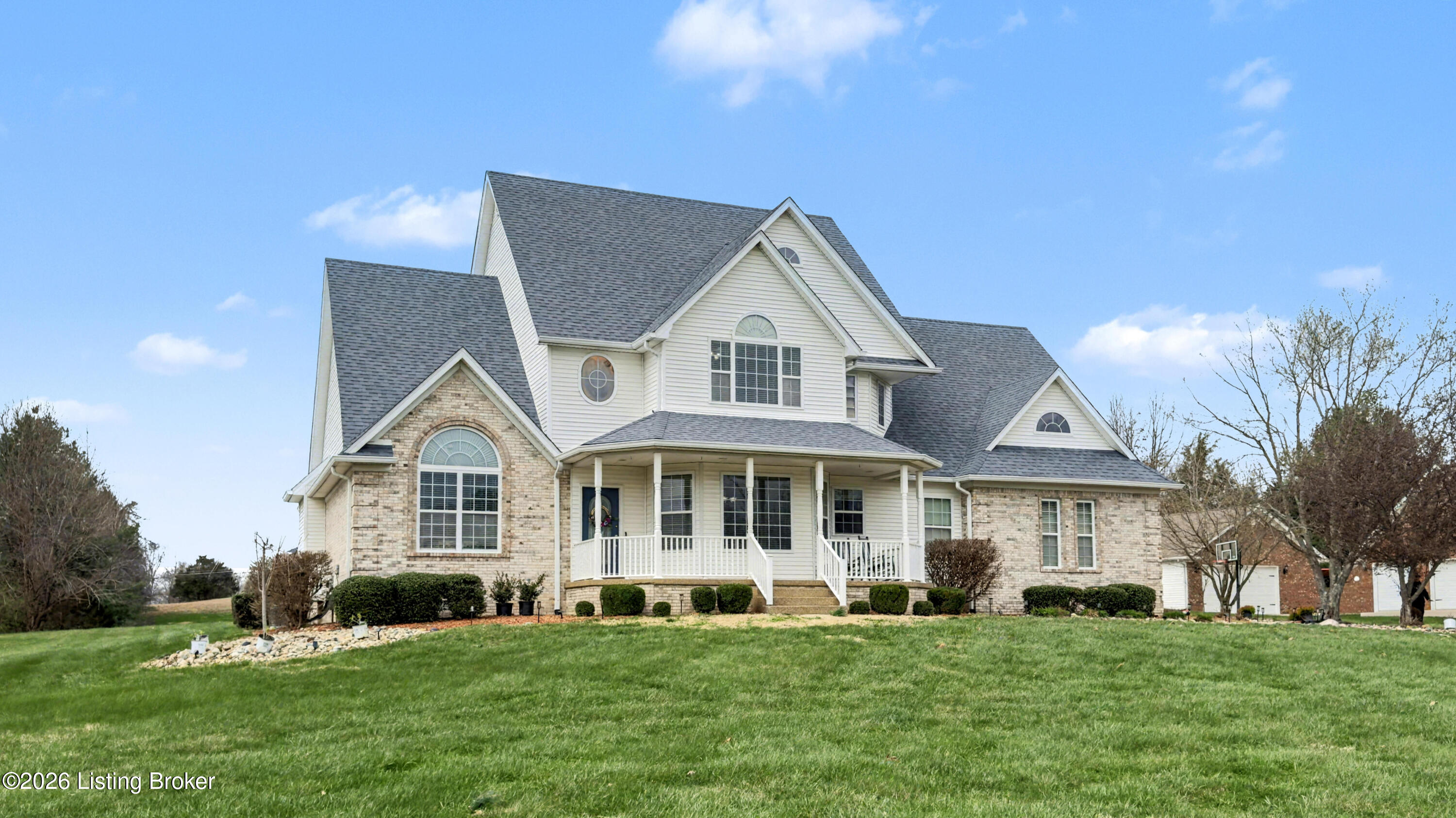 377 Canary Dr
