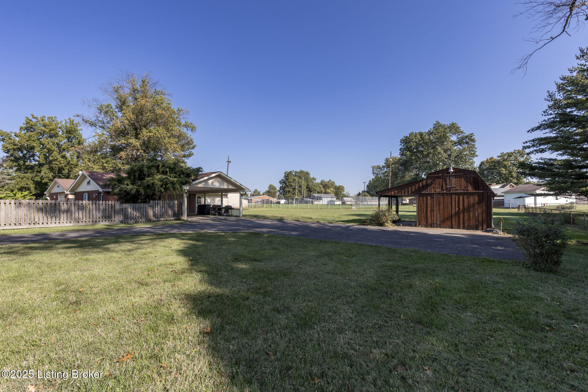 3127 Hartlage Ct