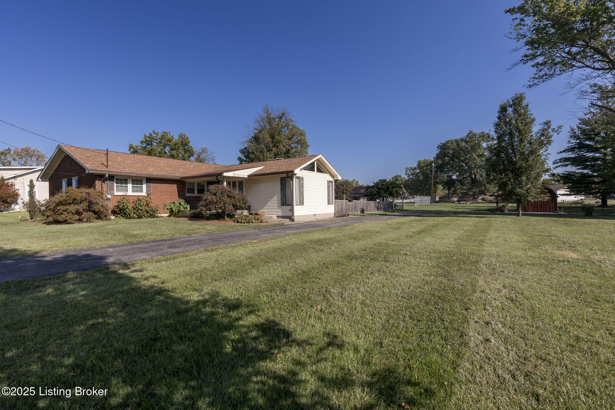 3127 Hartlage Ct