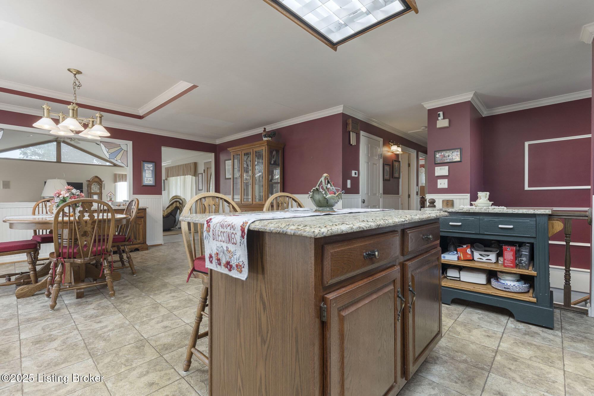 3127 Hartlage Ct