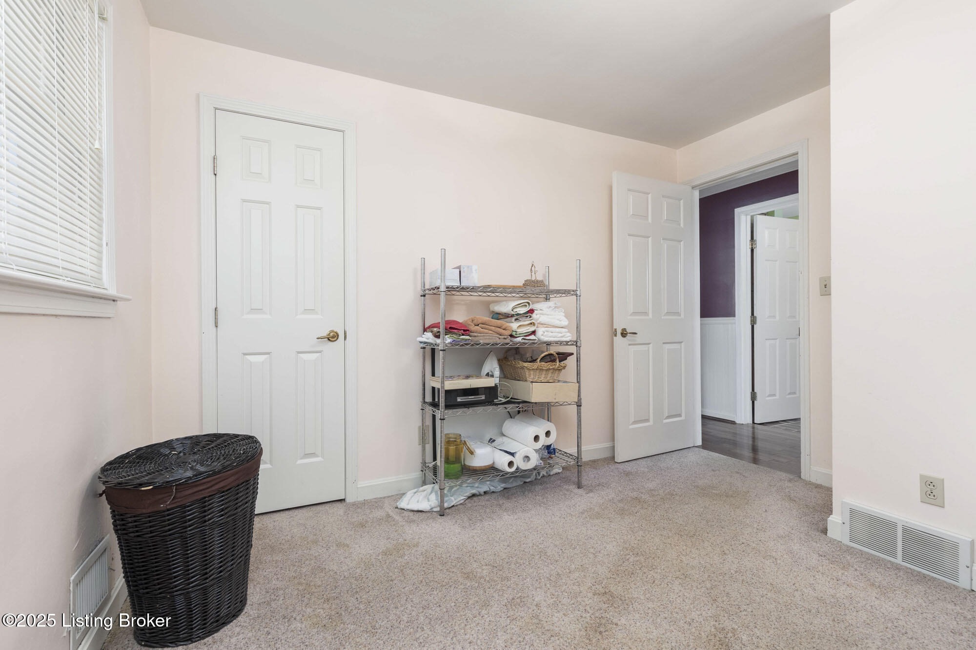 3127 Hartlage Ct