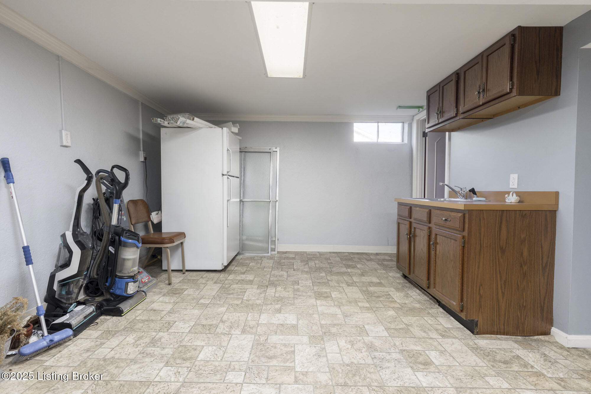 3127 Hartlage Ct