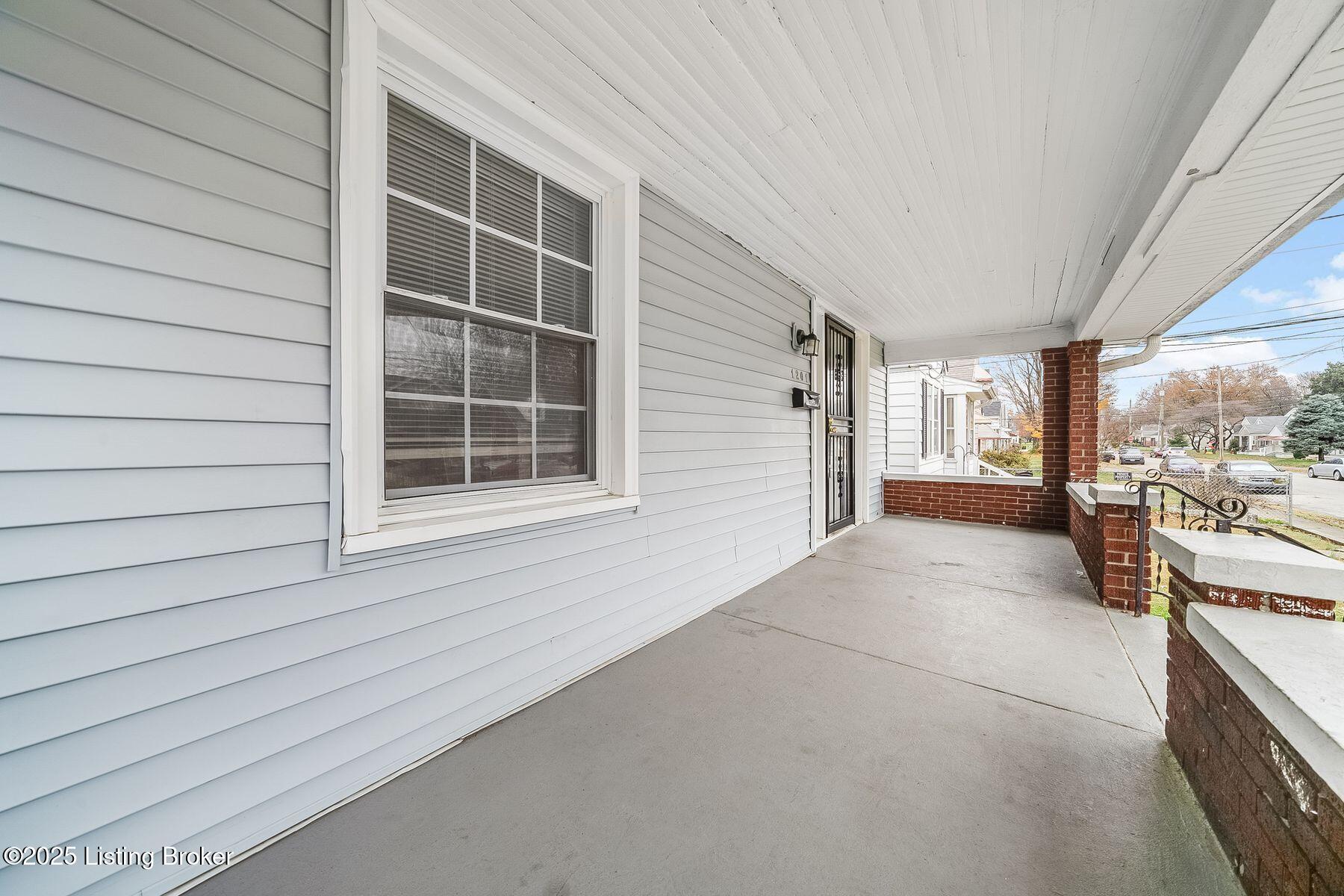 1201 Dresden Ave